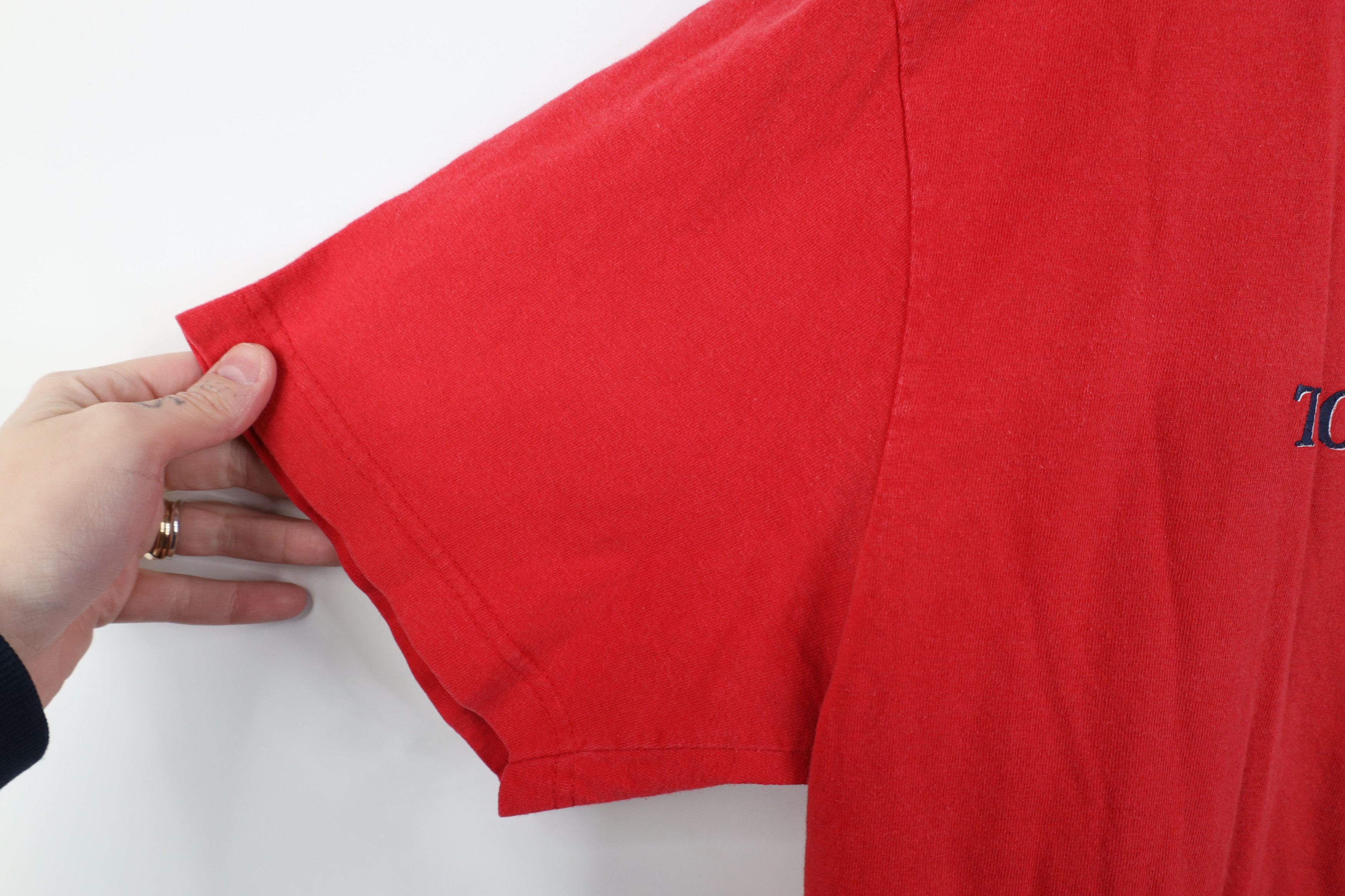 Tommy Hilfiger Vintage 90s Tommy Hilfiger Short Sleeve T-Shirt Red Size US L / EU 52-54 / 3 - 10 Thumbnail