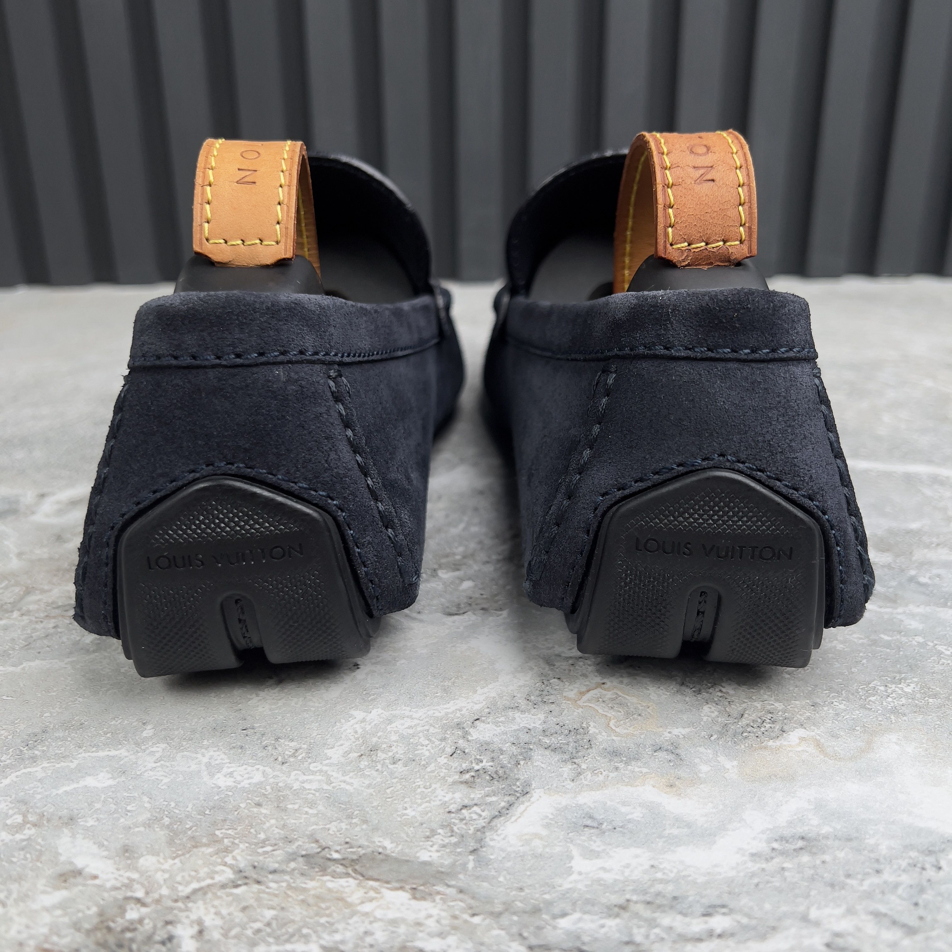 Louis Vuitton Louis Vuitton Racetrack Driving Moccasin Suede Size US 8.5 / EU 41-42 - 9 Thumbnail