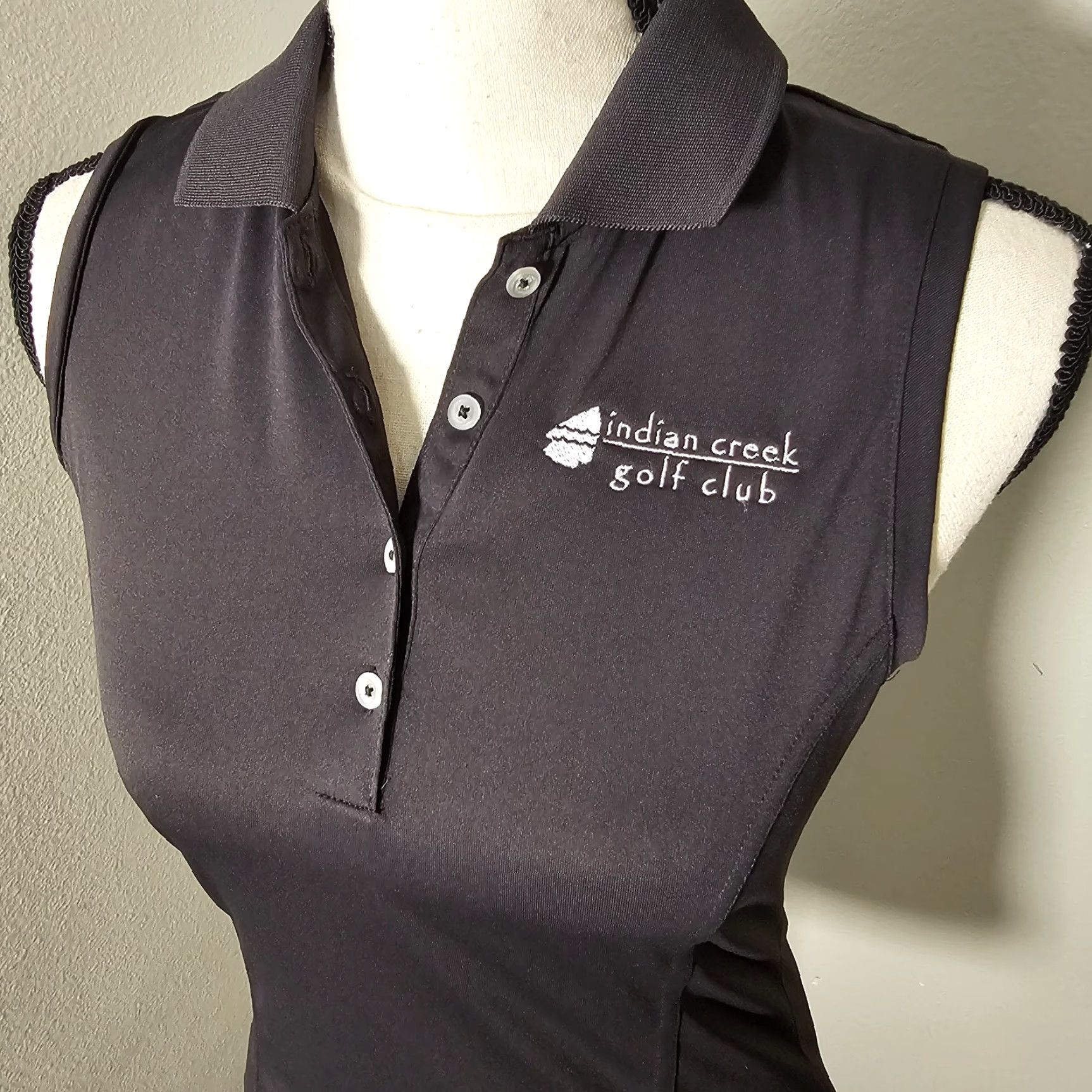 Adidas VINTAGE? No—Ignore. adidas Golf Polo Shirt Women Sleeveless Black Size M Adult Women Polo Shirt Black Adidas Golf Tennis Size M / US 6-8 / IT 42-44 - 3 Thumbnail