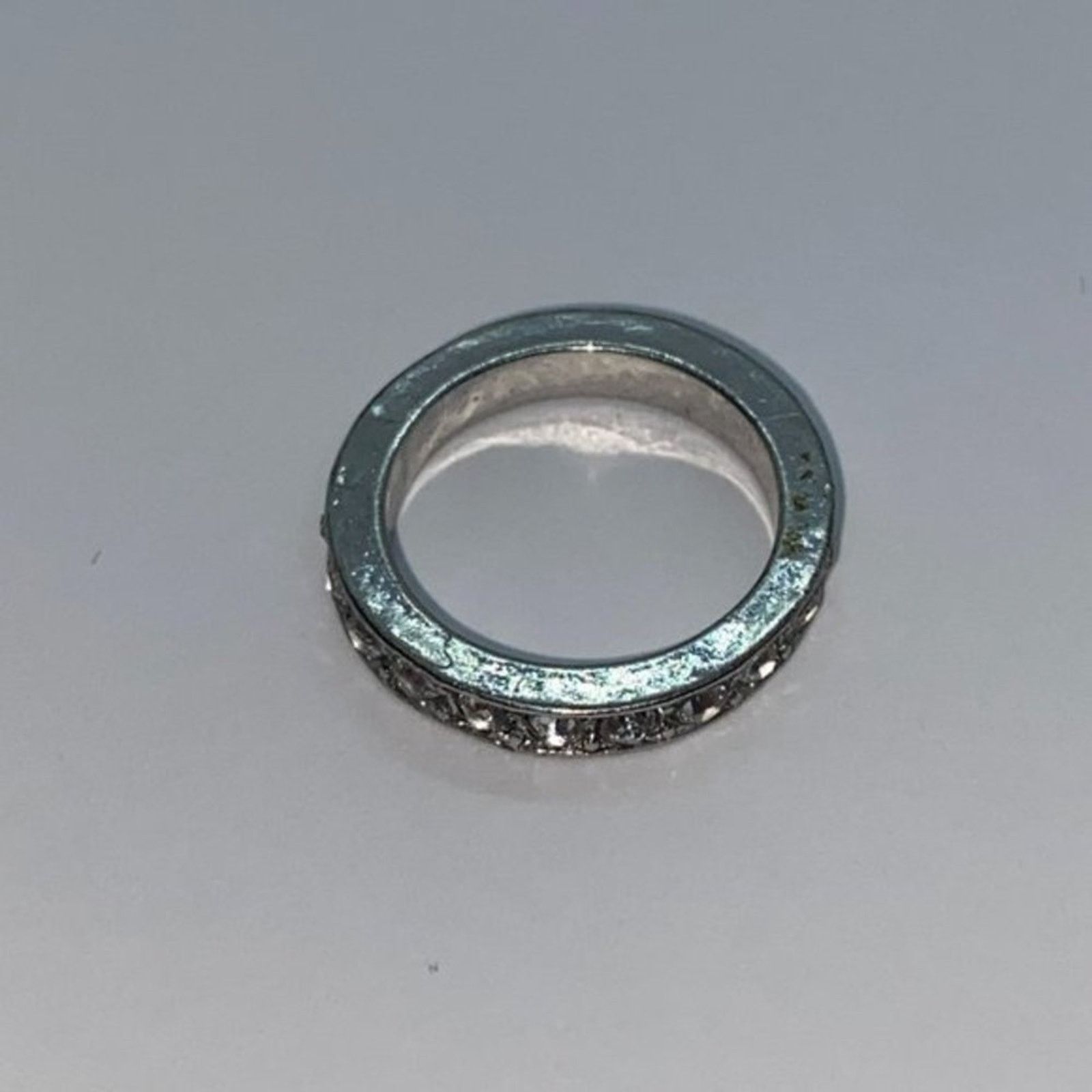 Handmade Silver-Tone Clear Rhinestone Band Style Ring Size 6.5 Size ONE SIZE - 6 Thumbnail