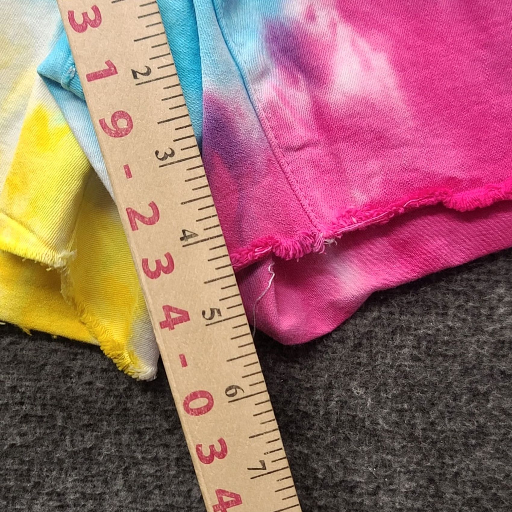 Vintage Judy Blue Cut Off Shorts Womens XL Regular High Rise Tie Die Snow Cone Pinstripes? Size 40" / US 18 - 6 Thumbnail