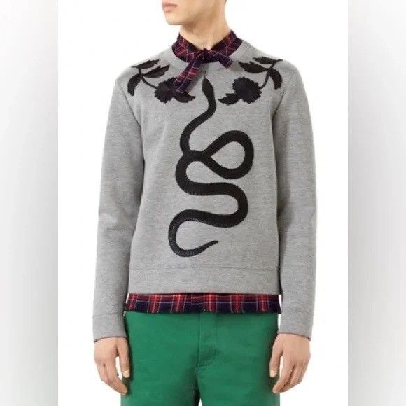 Gucci Gucci Snake Embroidered Floral Sweatshirt Size US S / EU 44-46 / 1 - 1 Thumbnail