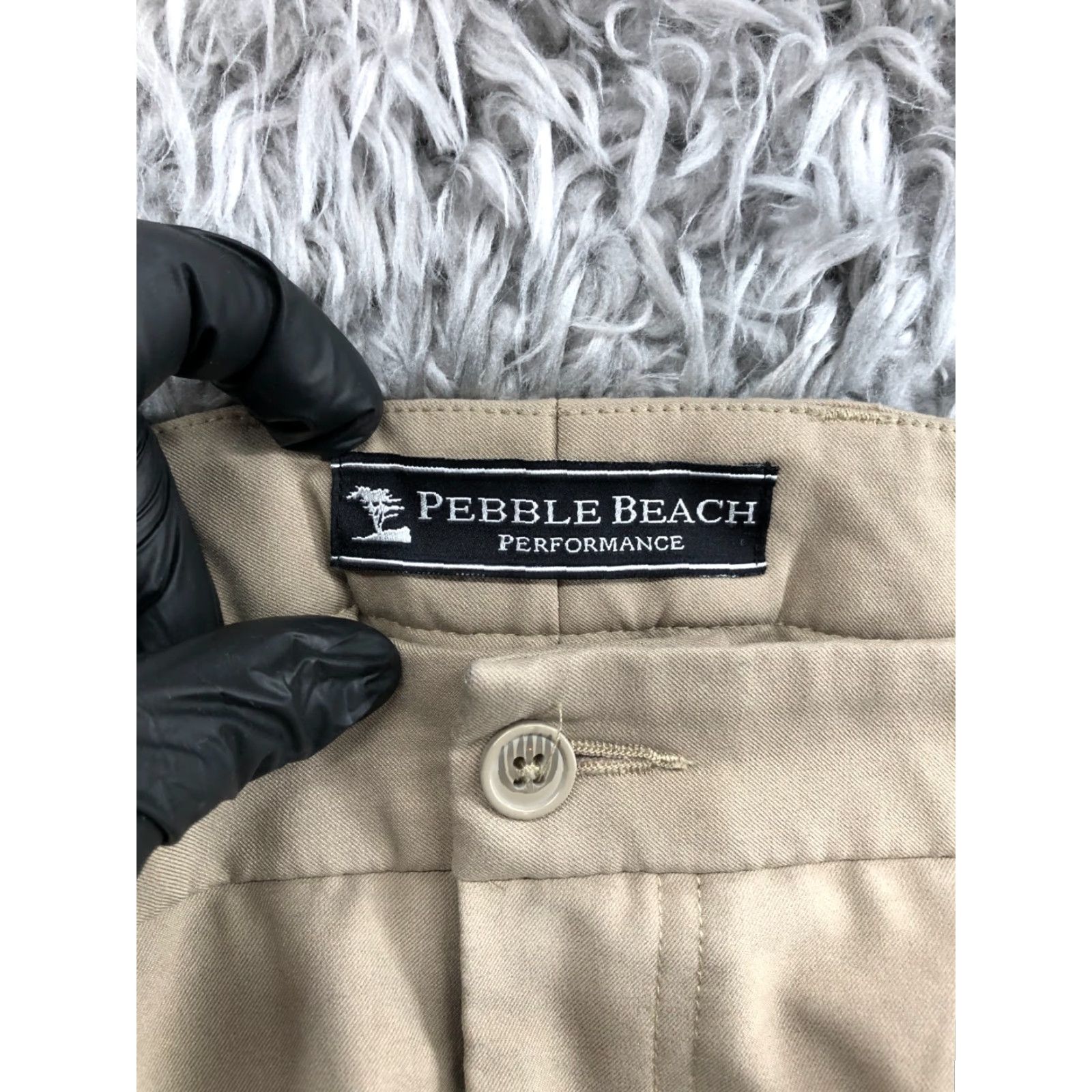 Vintage Pebble Beach Mens Bermuda Shorts Size 38 Medium Wash Beige Logo 5-Pocket Regular Knit Cotton Blend Front Flat Front Casual Sportswear Mens Size US 38 / EU 54 - 7 Thumbnail