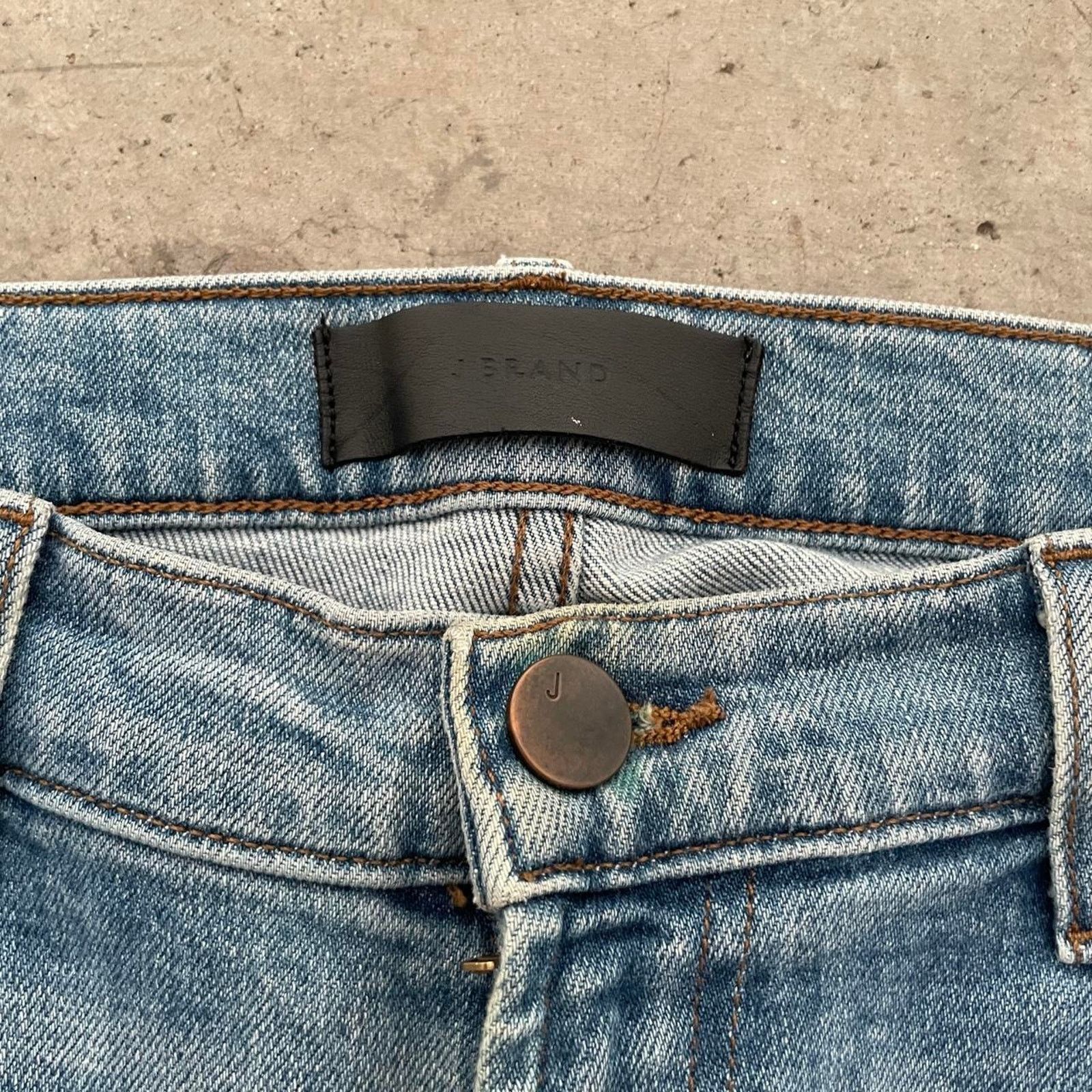 J Brand J Brand Medium Washed Distressed Jeans Size US 32 / EU 48 - 5 Thumbnail