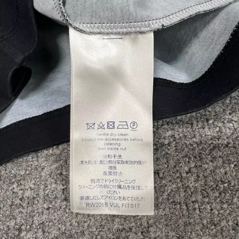 Louis Vuitton Louis Vuitton League of Legends Co-branded Short Sleeve T-S Size US XS / EU 42 / 0 - 7 Thumbnail