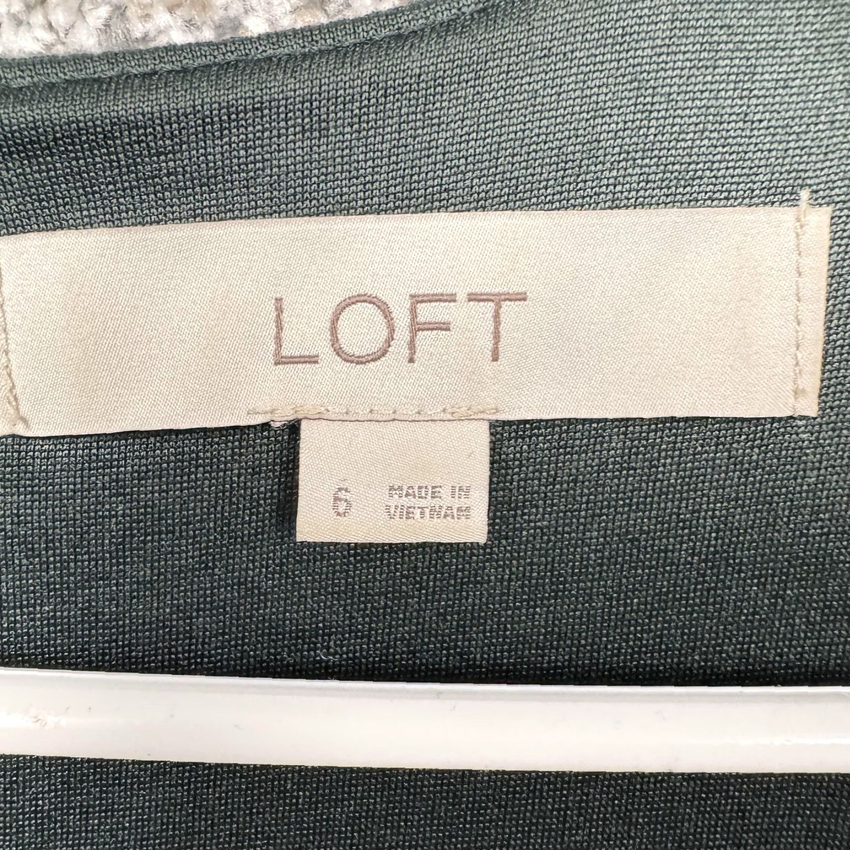 Loft LOFT Dress 6 Green Wrap Office Workwear Chic Church Classic Elegant Minimalist Size M / US 6-8 / IT 42-44 - 6 Thumbnail