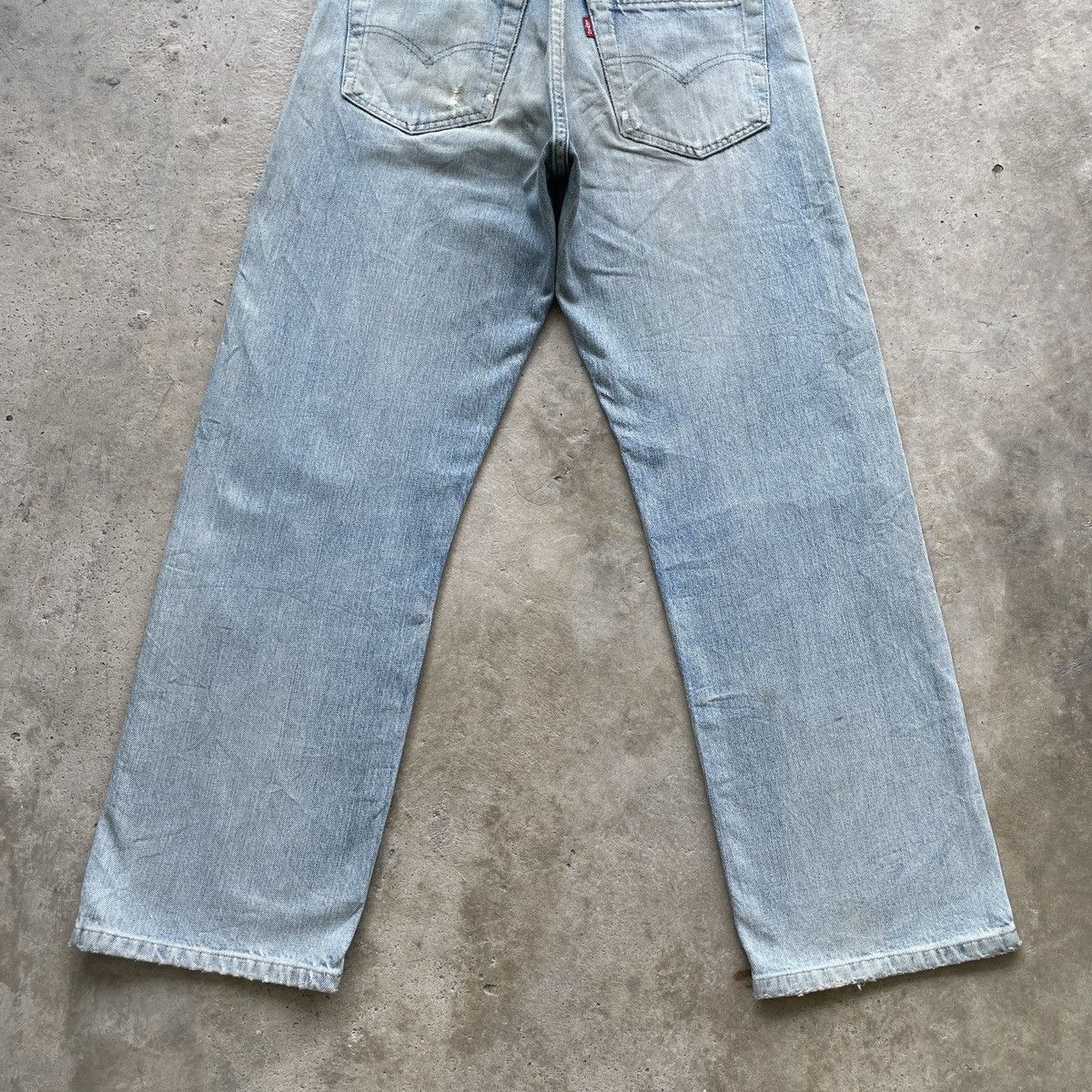 Levi's Vintage Clothing Vintage Levi’s Big E Wash Buckle Distressed Jeans Faded Pant Size US 29 - 14 Thumbnail
