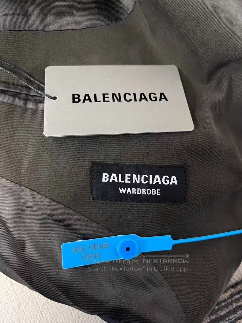Balenciaga Balenciaga Drooping Double Fine Striped Washed Blazer Jack Size US S / EU 44-46 / 1 - 4 Thumbnail