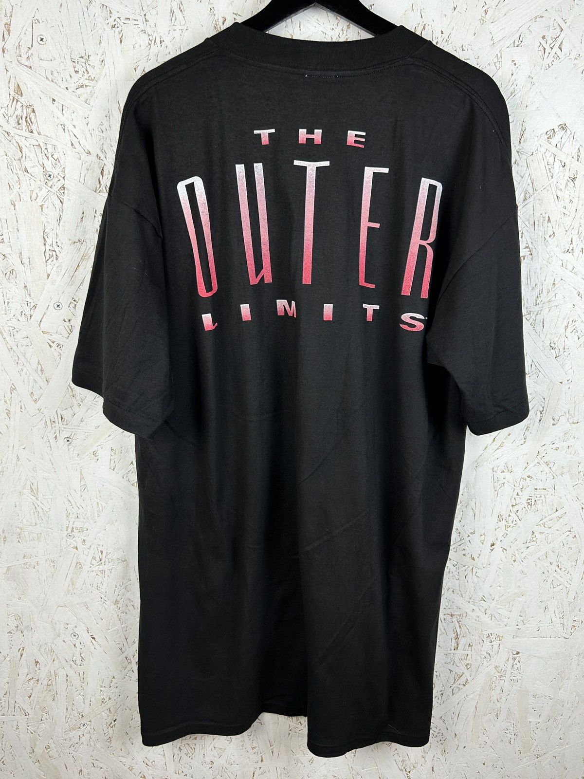 Band Tees 90s Vintage The Outer Limits 1995 TV Series Promo T-Shirt Size US XL / EU 56 / 4 - 5 Thumbnail
