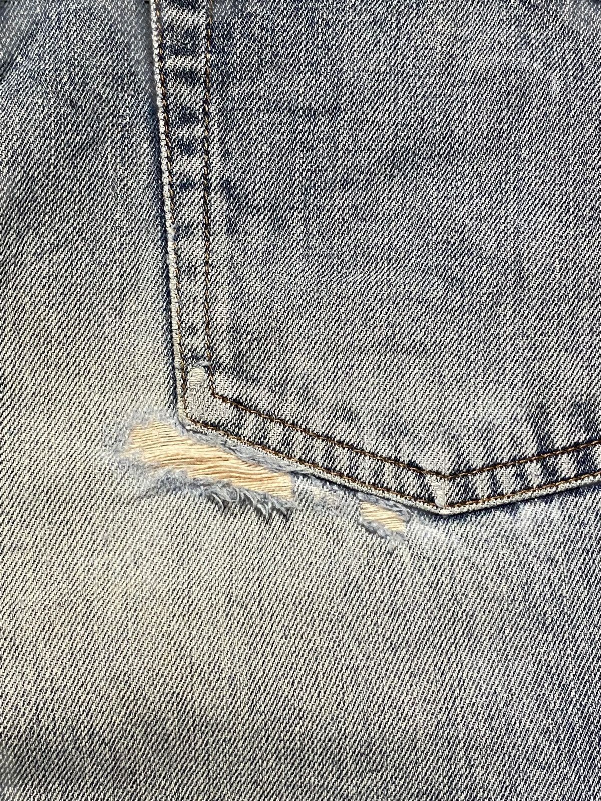 Japanese Brand Vintage Japanese Brands Grey & Blue Distressed Enough Baggy Size US 32 / EU 48 - 13 Thumbnail