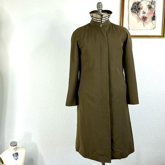 Burberry Burberry "Neve" Trench Coat w/Detachable Wool Lining Nova C Size M / US 6-8 / IT 42-44 - 1 Thumbnail