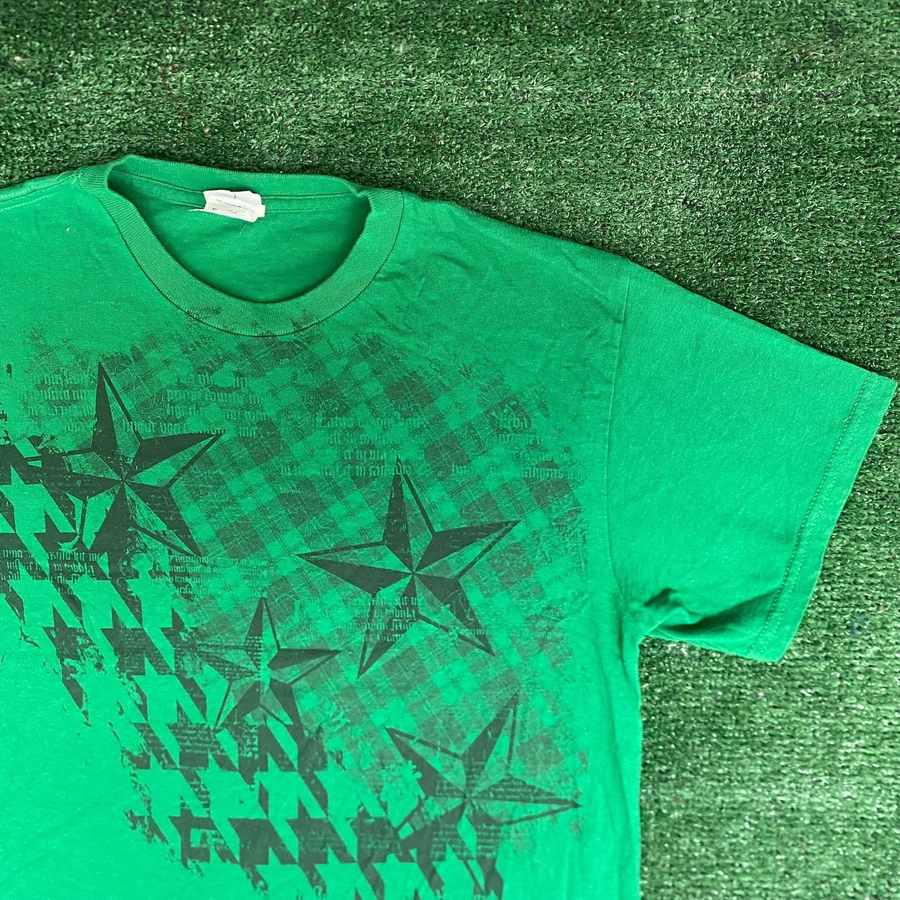Vintage Vintage Y2K Gothic Stars Shirt Goth MMA UFC AOP All Over Tee Size US M / EU 48-50 / 2 - 2 Thumbnail