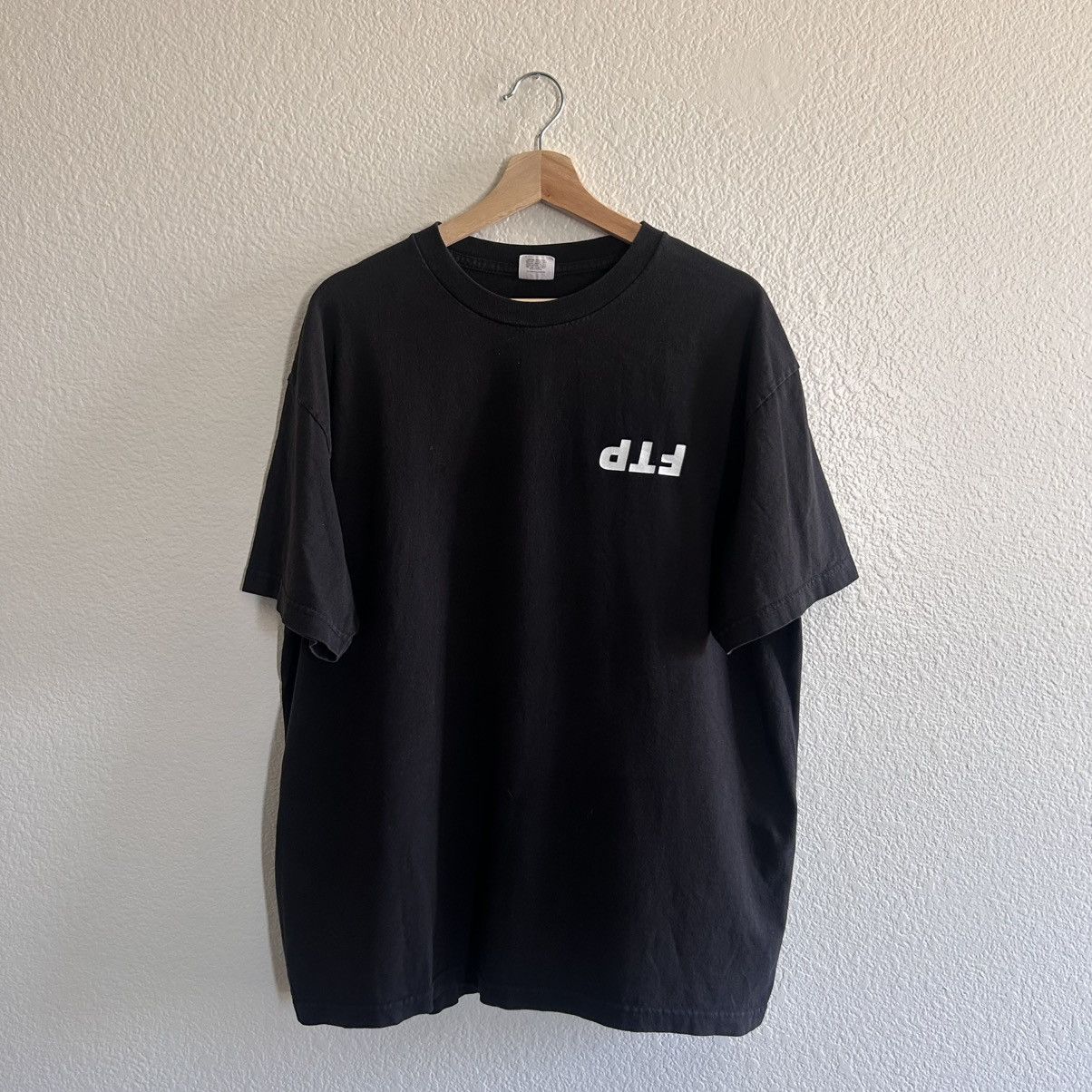 トップス FTP 15 YEAR ANNIVERSARY TEE BLACK XL FTP 15 Year Anniversary Logo Tee Black XLarge IN HAND READY