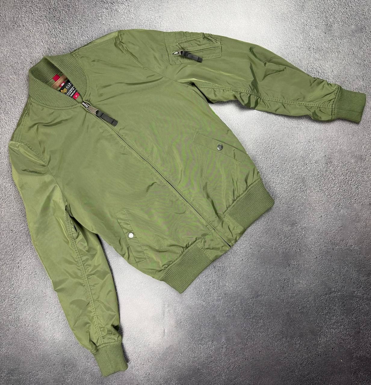 Alpha Industries W ALPHA INDUSTRIES PADDED BOMBER size M Size M / US 6-8 / IT 42-44 - 1 Thumbnail