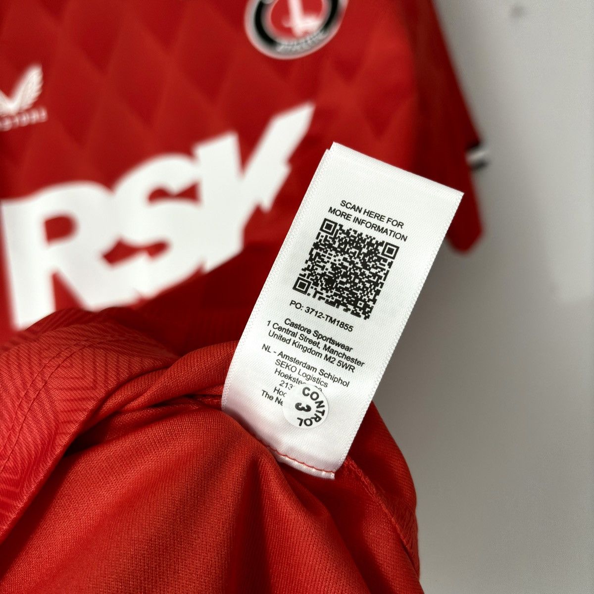 Castore 2022 2023 Charlton Athletic Castore Home Soccer Jersey Shirt Size US L / EU 52-54 / 3 - 6 Thumbnail