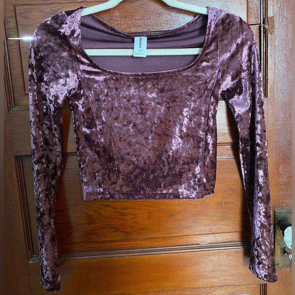 Other Abound Purple Crushed Velvet Crop Top Y2K Size XXS / US 00 / IT 34 - 2 Thumbnail