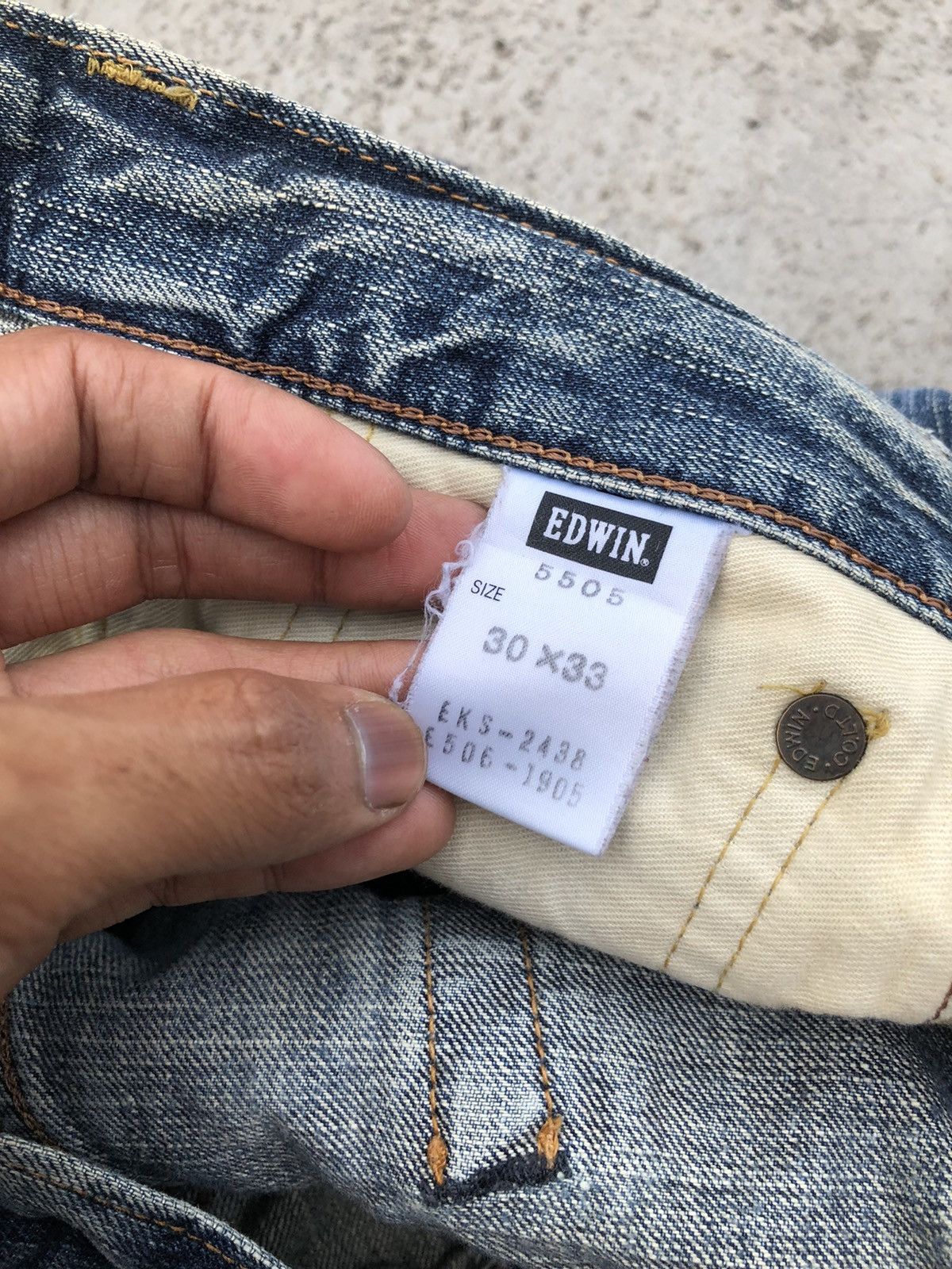 Edwin VINTAGE EDWIN SELVEDGE DISTRESSED DENIM Size US 30 / EU 46 - 8 Thumbnail