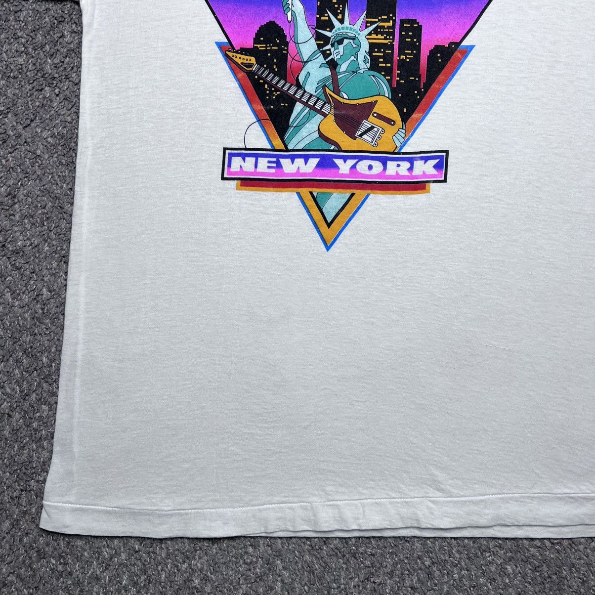 Hard Rock Cafe Vintage 90s Hard Rock Cafe New York City Art Graphic T-Shirt Size US XL / EU 56 / 4 - 9 Thumbnail