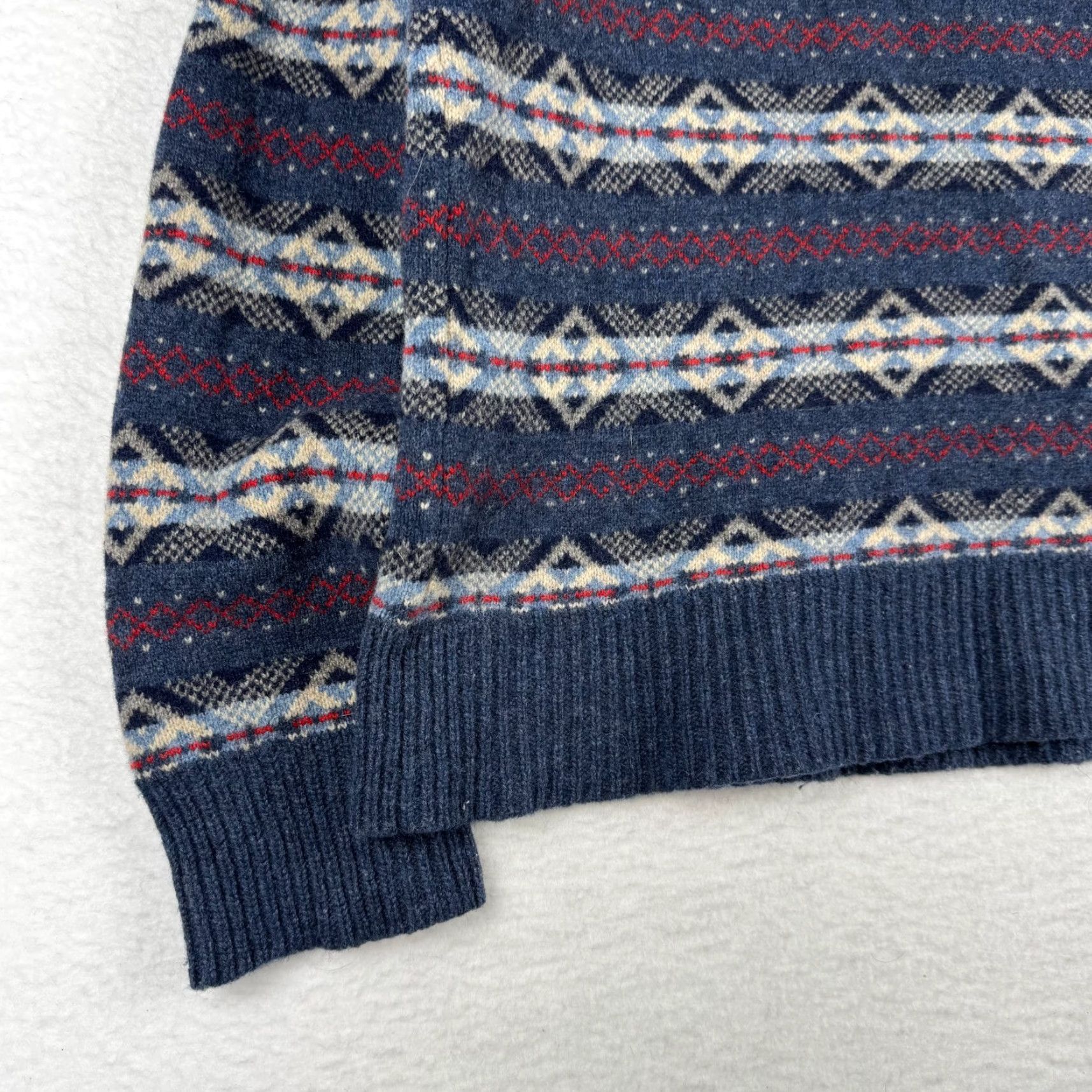 J.Crew J.CREW Mens XL Fair Isle 100% Lambs Wool Knit Crew Neck Sweatshirt Navy Blue Sweater Pullover Knit Wool Winter Casual Size US XL / EU 56 / 4 - 2 Thumbnail