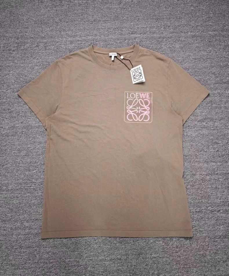 Loewe LOEWE Embroidered logo printed fake pocket round neck T-sh Size M / US 6-8 / IT 42-44 - 1 Thumbnail