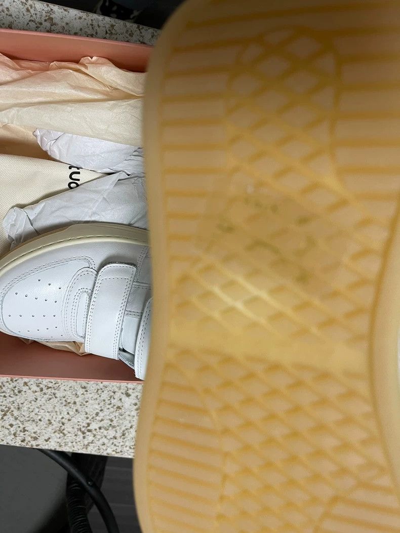Acne Studios Acne Studios size:36 White smiling Velcro shoes Size US 5.5 / IT 35.5 - 6 Thumbnail