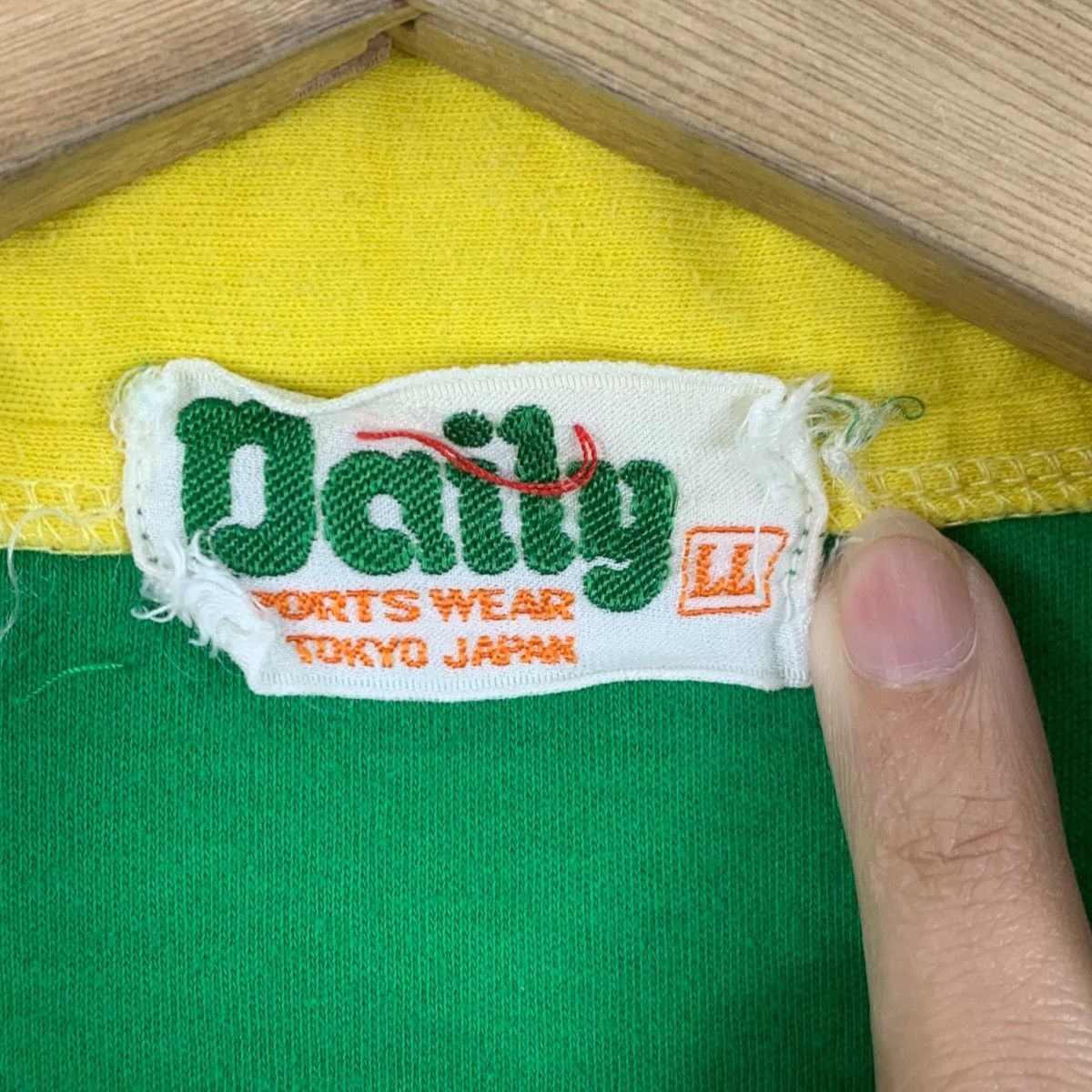 Japanese Brand Vintage 80’ JAPAN BRAZIL JERSEY Sportswear XL Tee Shirt Size US XL / EU 56 / 4 - 5 Thumbnail