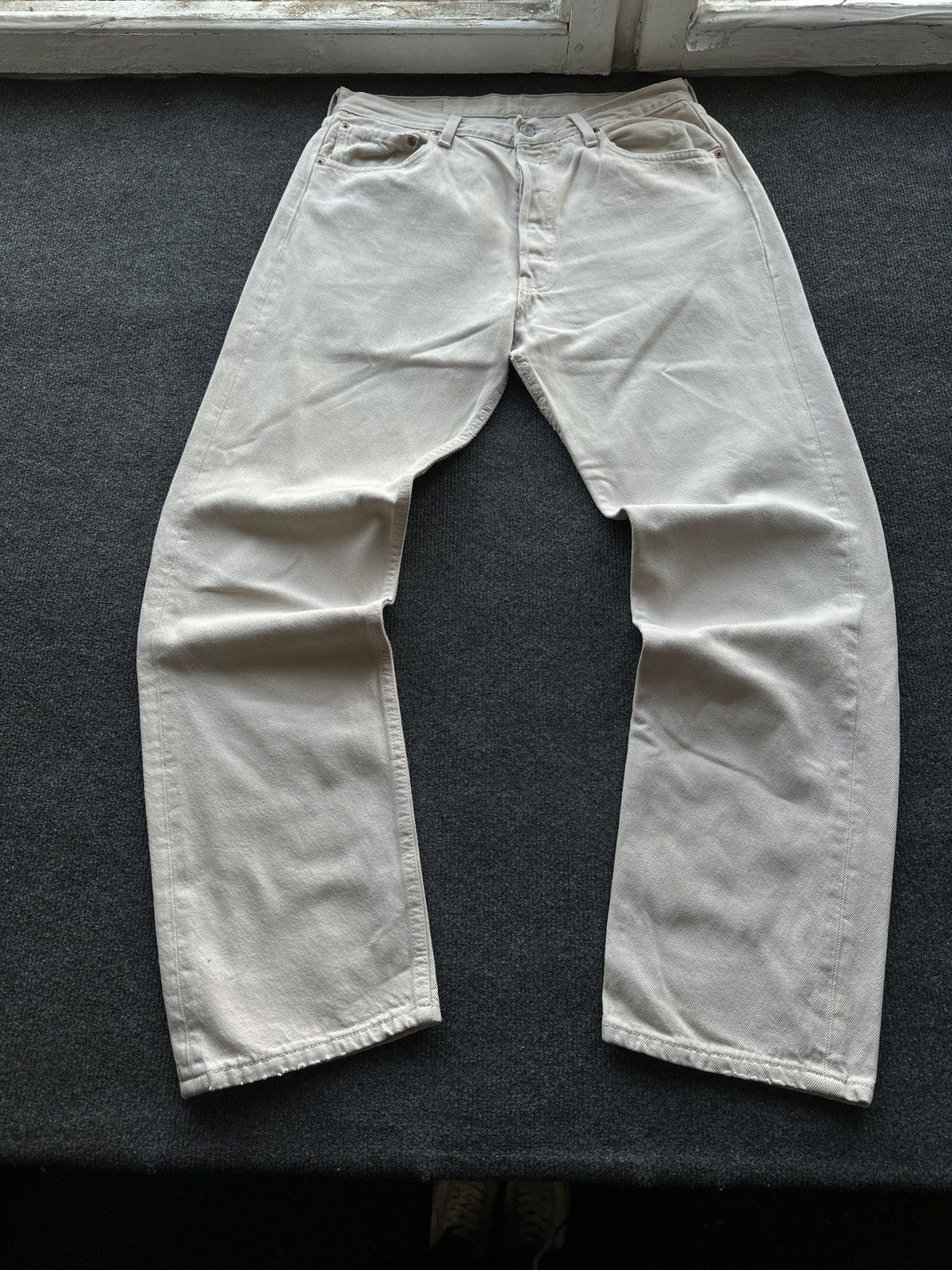 Levi's BEIGE 🚨VNTG USA MADE 90s Levis Jeans 501 y2k Denim Size US 32 / EU 48 - 1 Thumbnail
