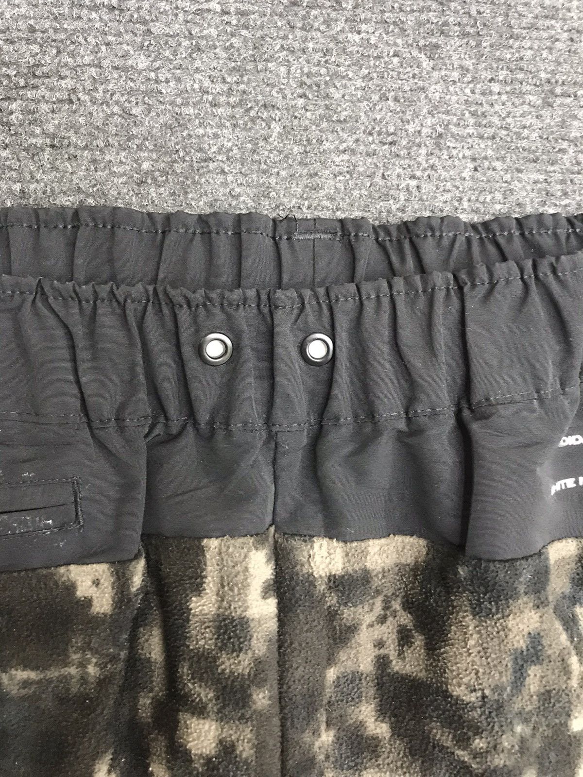 Adidas × White Mountaineering White Mountaineering X adidas Hybrid Track Pant Size US 32 / EU 48 - 11 Thumbnail