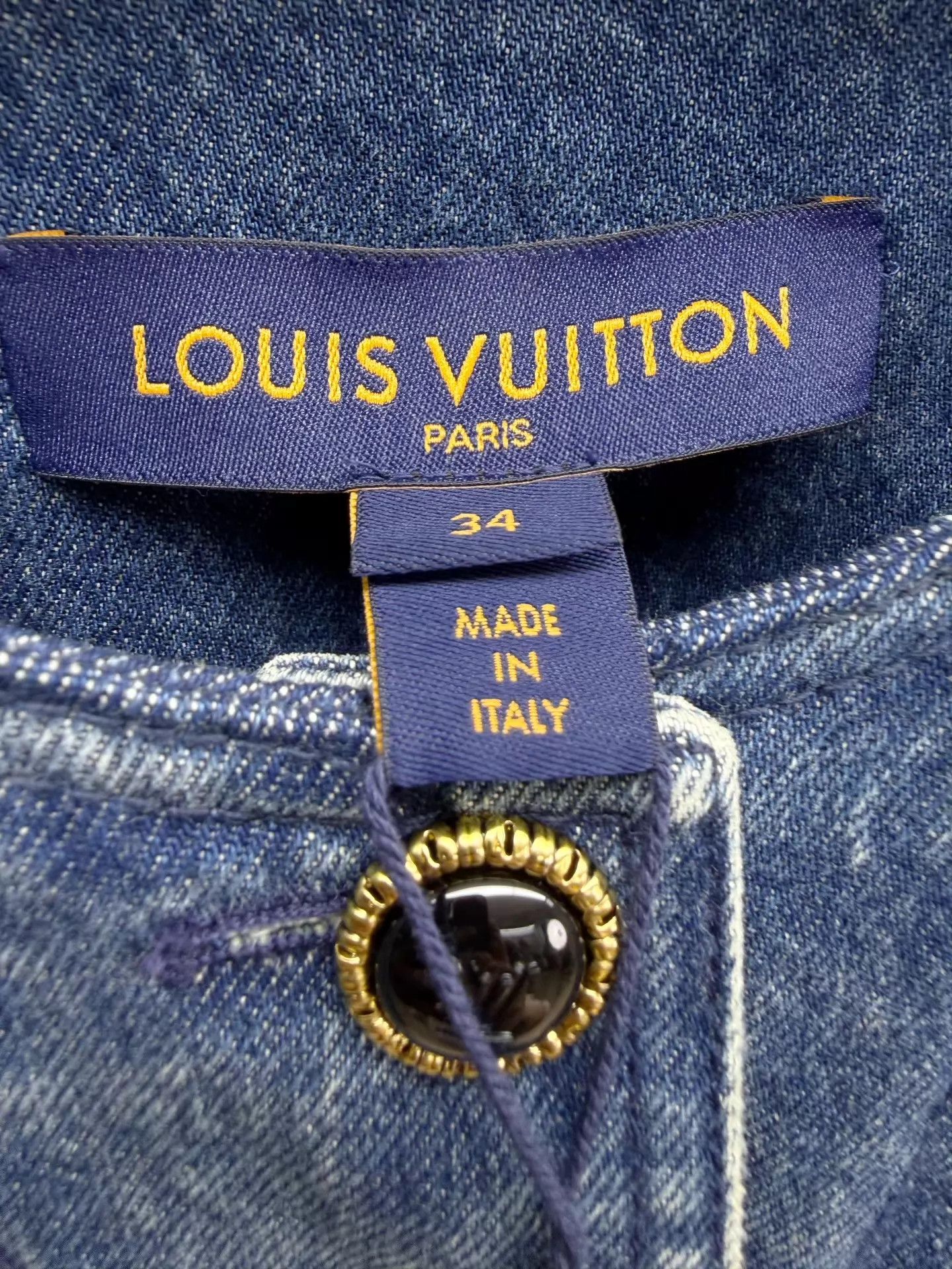 Louis Vuitton LV new with tags denim jacket size 34 authentic Size XS / US 0-2 / IT 36-38 - 2 Thumbnail