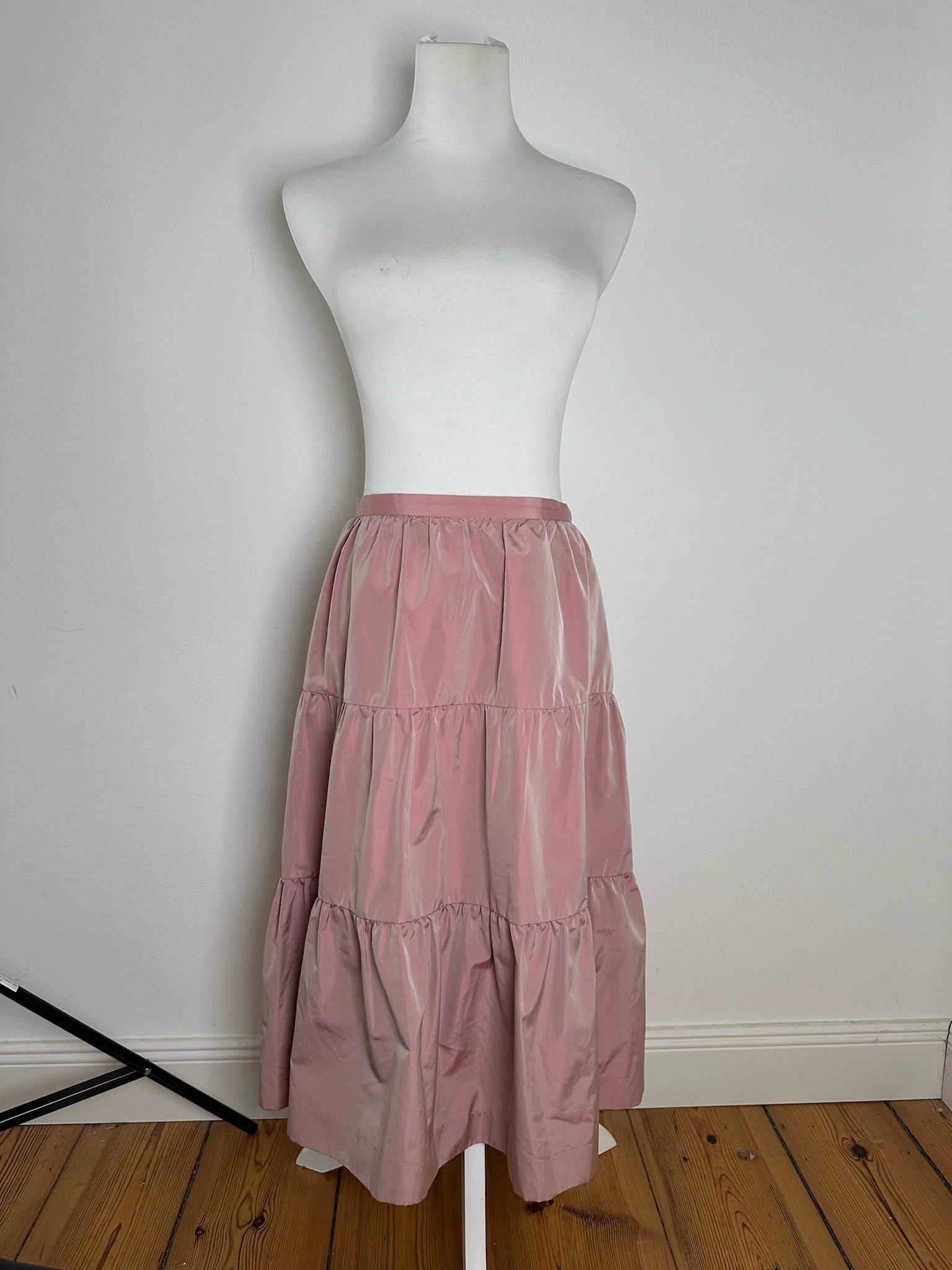 Courreges Vintage Skirt Pink Size 28" / US 6 / IT 42 - 1 Thumbnail