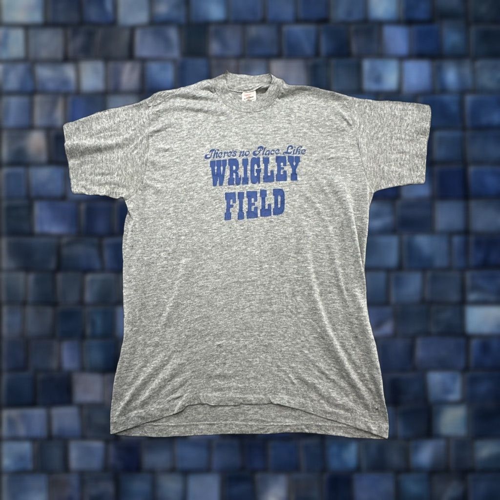 Vintage VINTAGE 80s There’s No Place Like Wrigley Field Shirt Large XL Gray USA Single Stitch Mens Size US XL / EU 56 / 4 - 1 Thumbnail