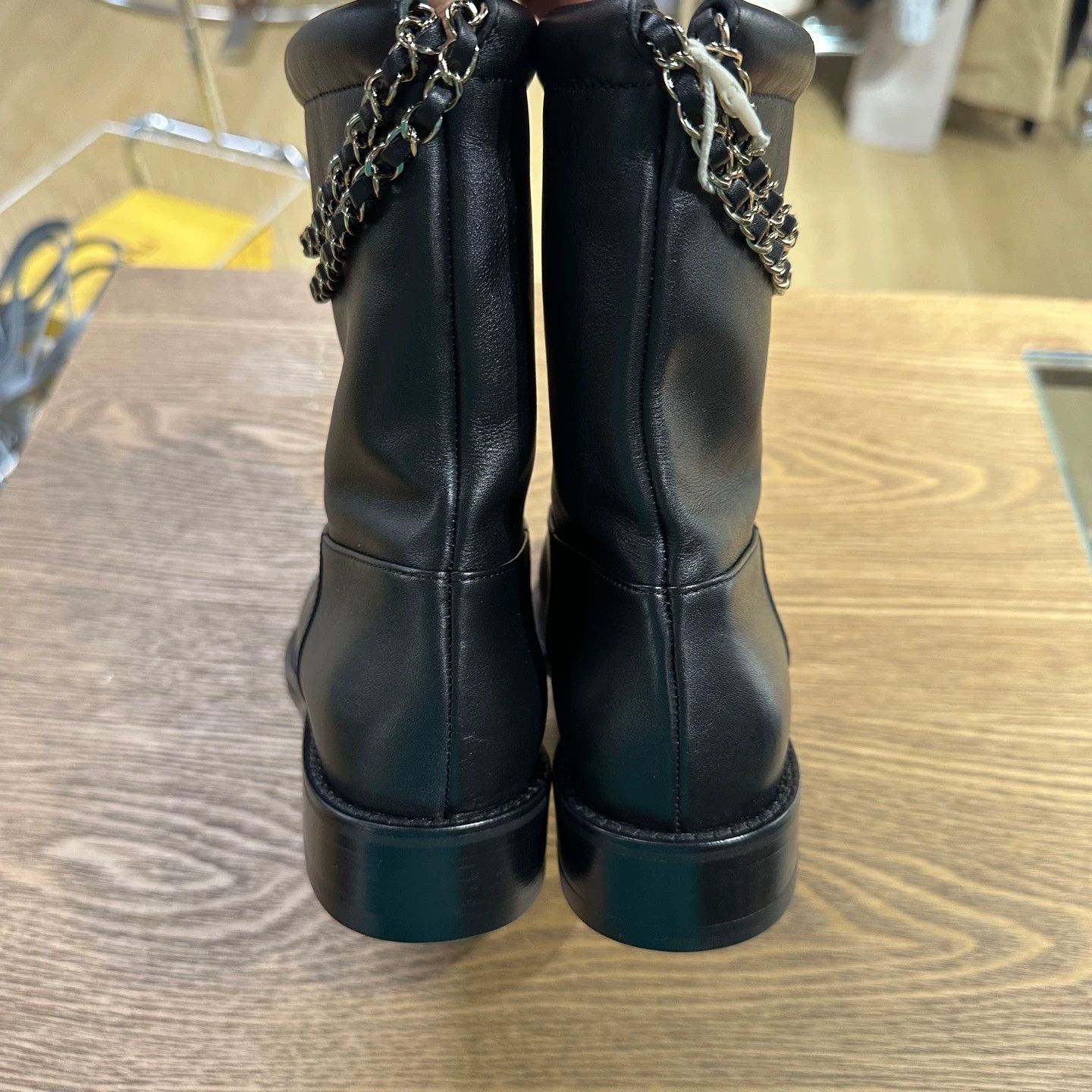 Chanel Chanel 25B chain logo block heel ankle boots 37 Size US 6 / IT 36 - 4 Thumbnail