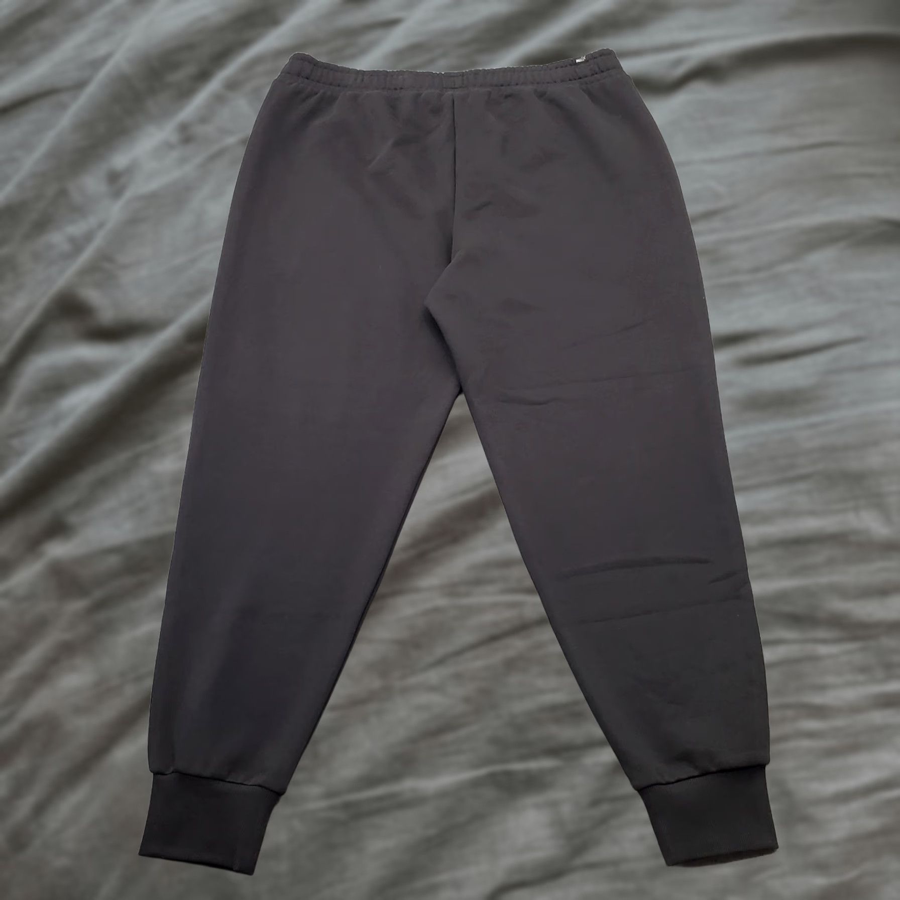 Puma PUMA Mens XXL Black Essentials Logo Lab Sweatpants Athletic Elastic Waist Tapered Sportswear Size US 39 - 1 Thumbnail
