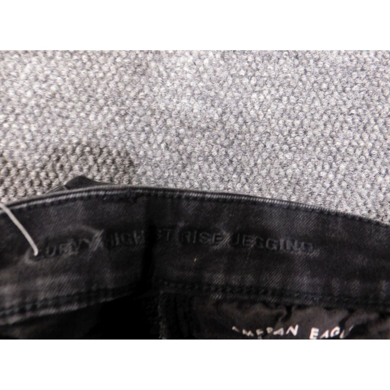 American Eagle Outfitters American Eagle Outfitters Jeans Womens Regular Size 2 Black Jegging Denim Retro Rise Mid Distressed Stretch Zip Pocket Size 26" / US 2 / IT 38 - 7 Thumbnail