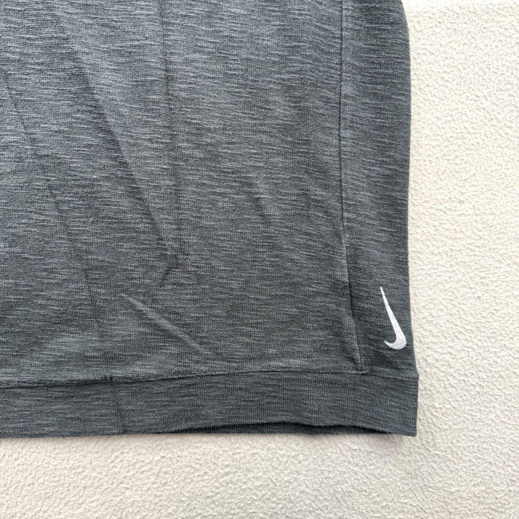 Nike Nike Dri-FIT Mens XL Gray Long Sleeve Training Tee Performance Size US XL / EU 56 / 4 - 7 Thumbnail