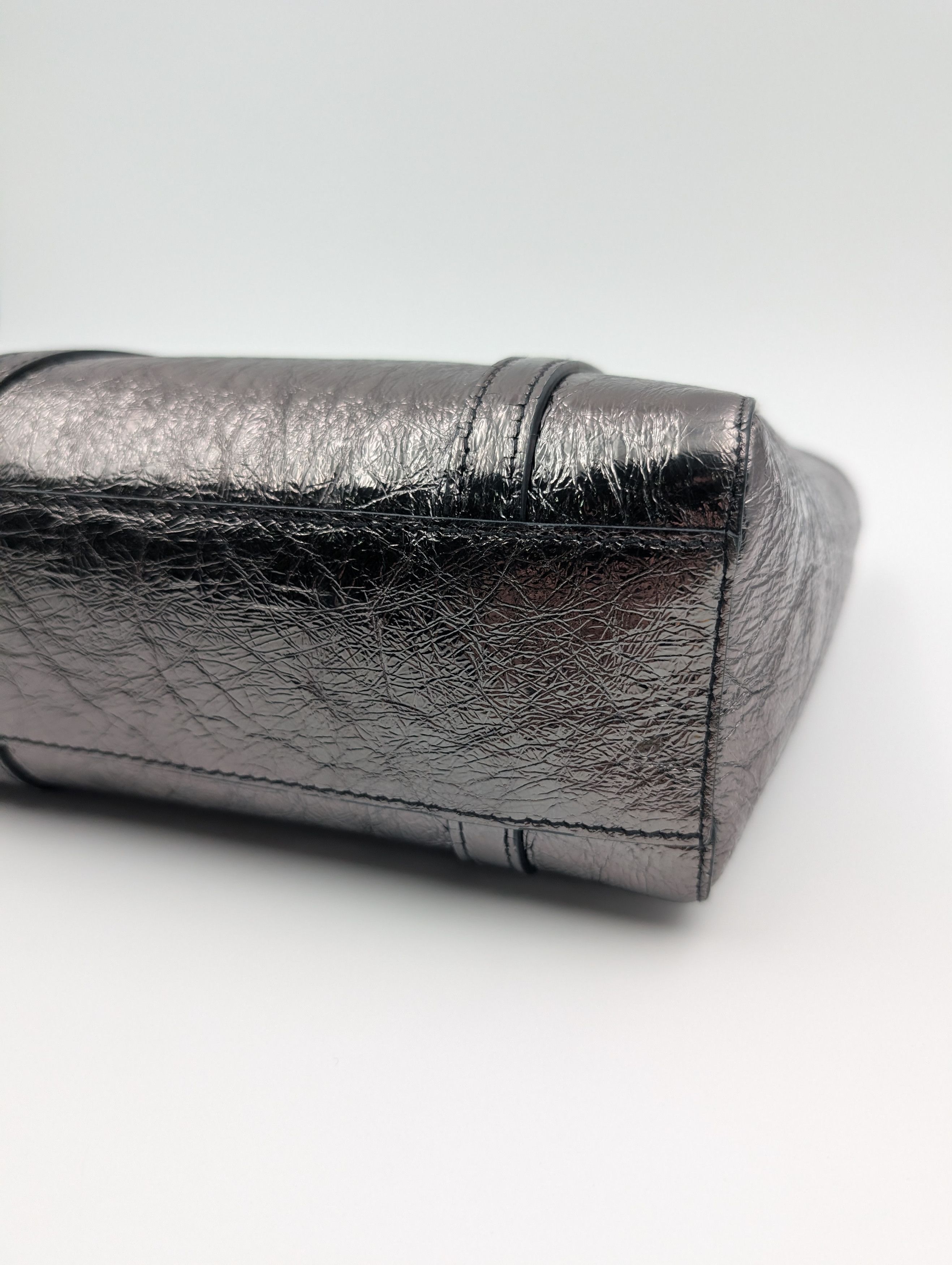 Balenciaga Balenciaga Black Shiny Everyday XS Tote Size ONE SIZE - 6 Thumbnail