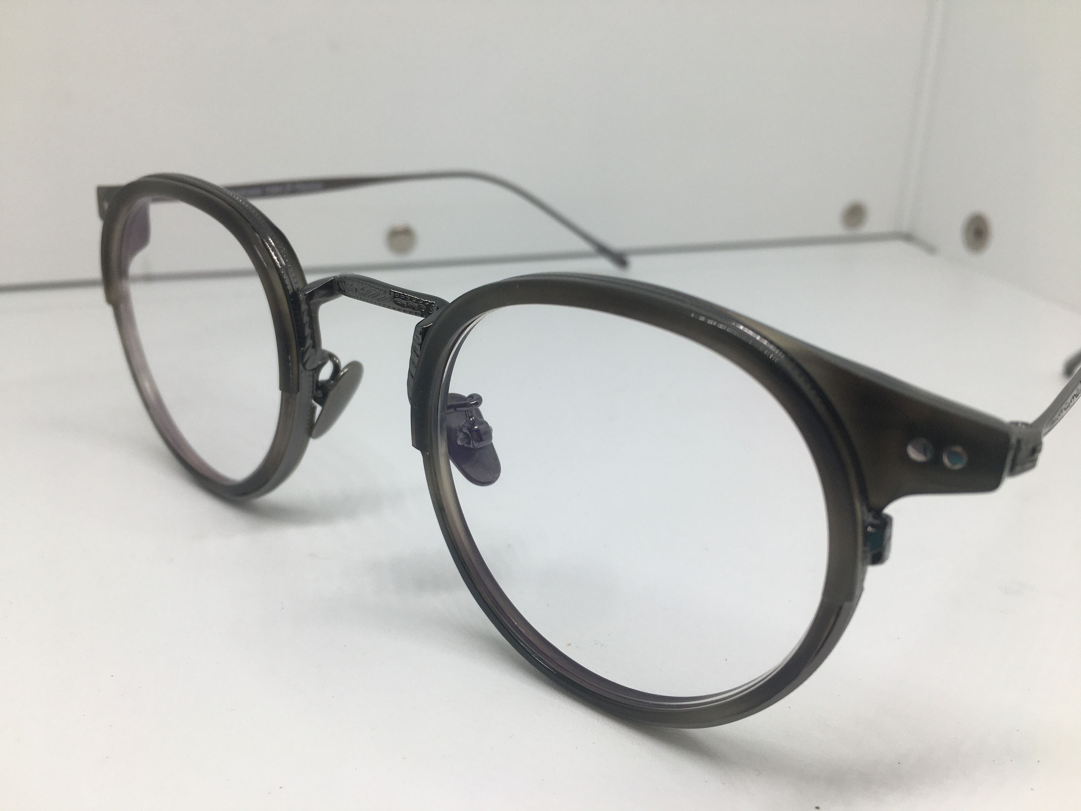 Other Handmade Gray Silver B Titanium Ivy League Eyeglasses Frame Size ONE SIZE - 3 Thumbnail