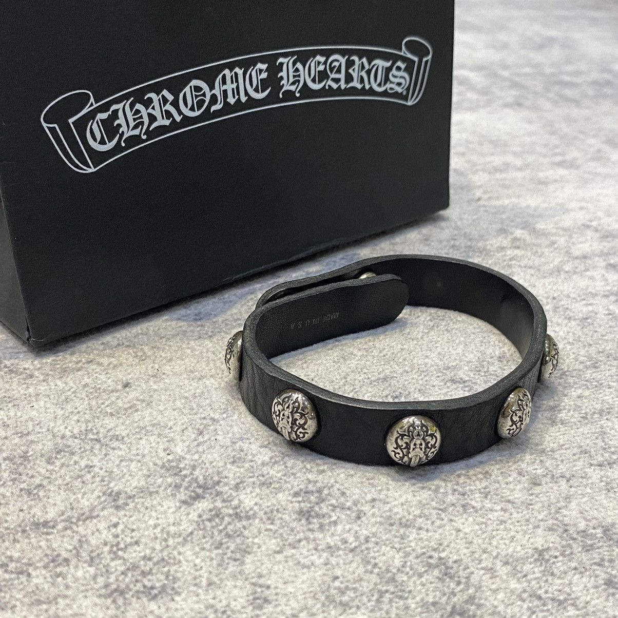 Chrome Hearts Chrome Hearts 2 Button 2 Snap Bracelet Cross black leather Size ONE SIZE - 1 Thumbnail