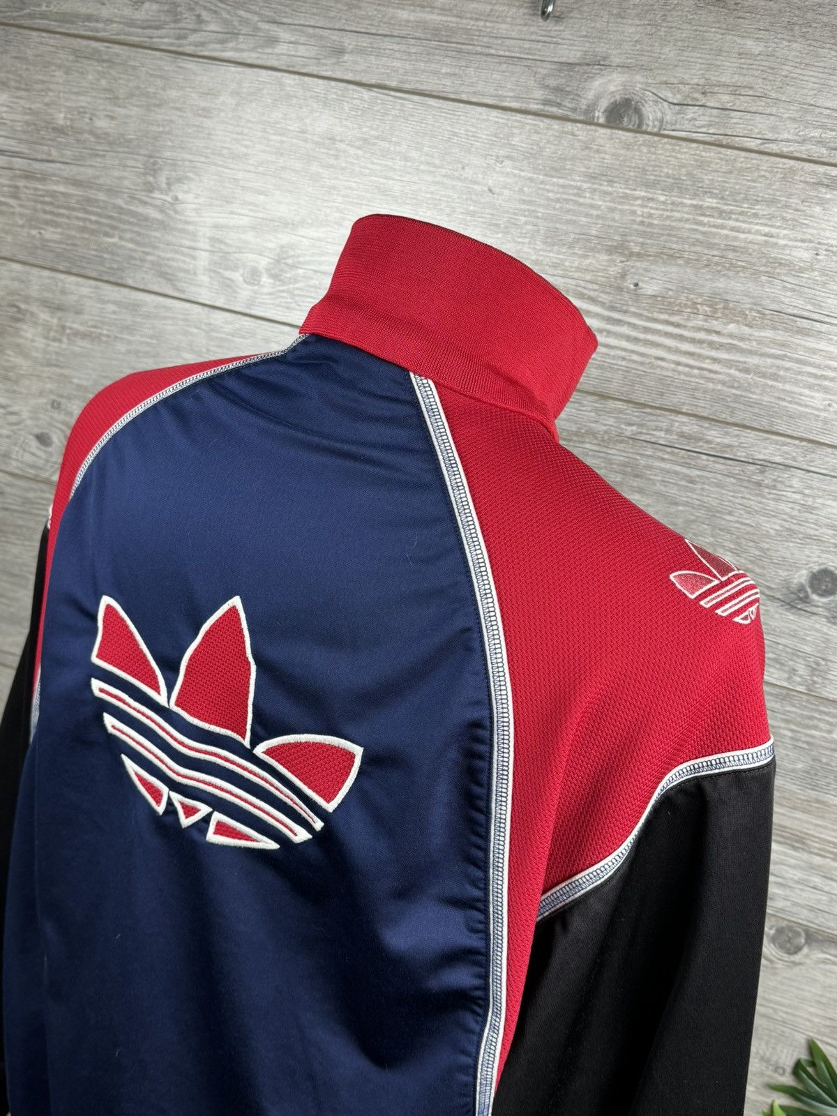 Adidas × Vintage Adidas Big Logo zip 80s Rare vintage size L Size US L / EU 52-54 / 3 - 6 Thumbnail