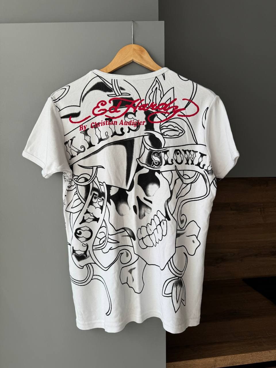 Christian Audigier Christian Audigier 2000s Panther & roses Roses Rhinestone Size US M / EU 48-50 / 2 - 4 Thumbnail
