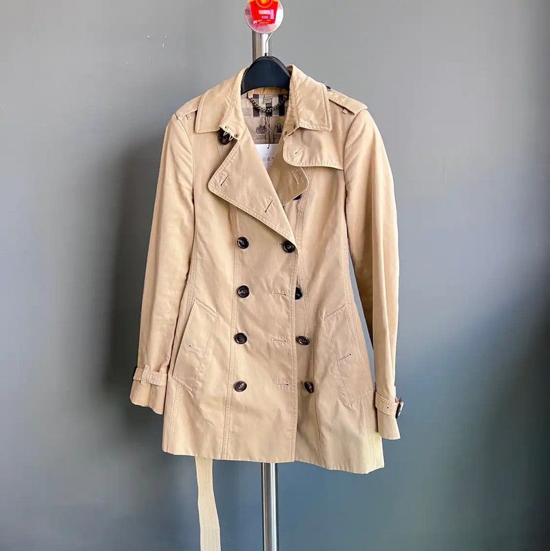 Burberry Burberry Khaki Cotton Women's Trench Coat Size M / US 6-8 / IT 42-44 - 1 Thumbnail