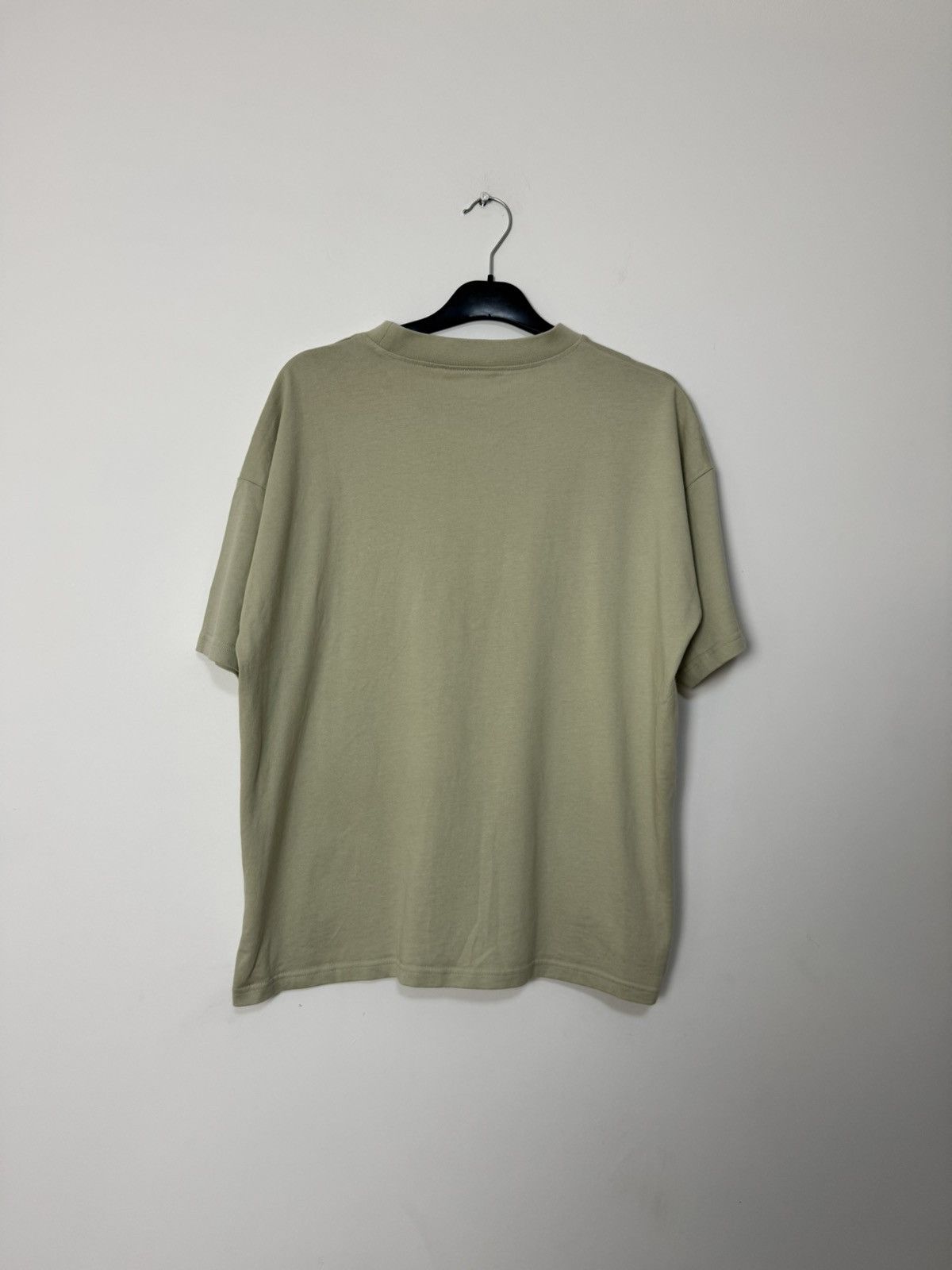 Trapstar London Trapstar london beige logo tee streetwear drill style Size US M / EU 48-50 / 2 - 8 Thumbnail