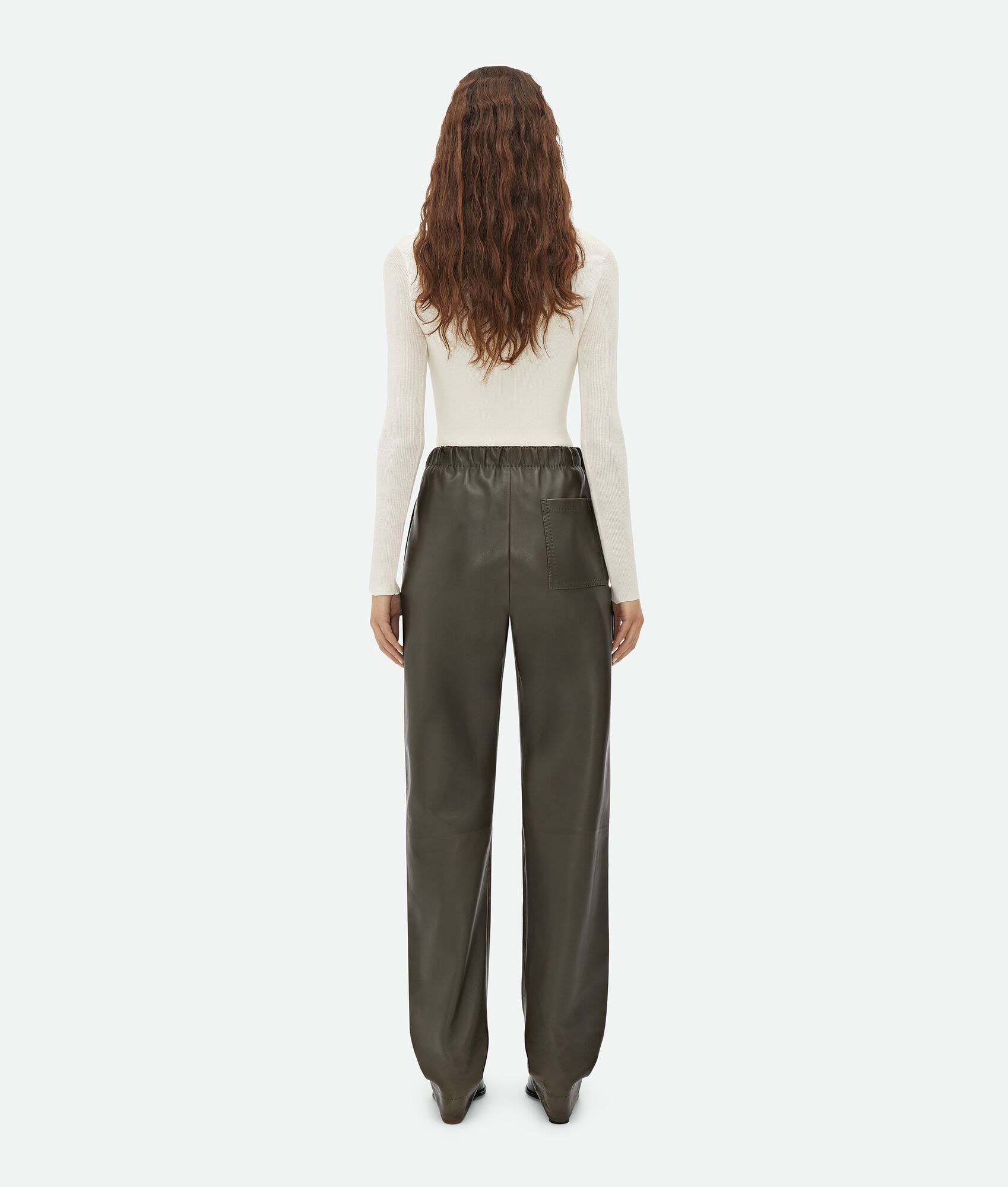 Bottega Veneta o1bcso1str0225 Leather Straight Pant in Olive Green Size 28" / US 6 / IT 42 - 3 Thumbnail