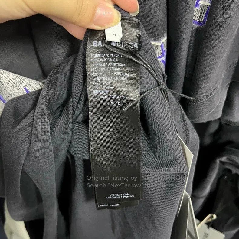 Balenciaga Balenciaga Black Letter Print Hole Tee. Size US S / EU 44-46 / 1 - 4 Thumbnail