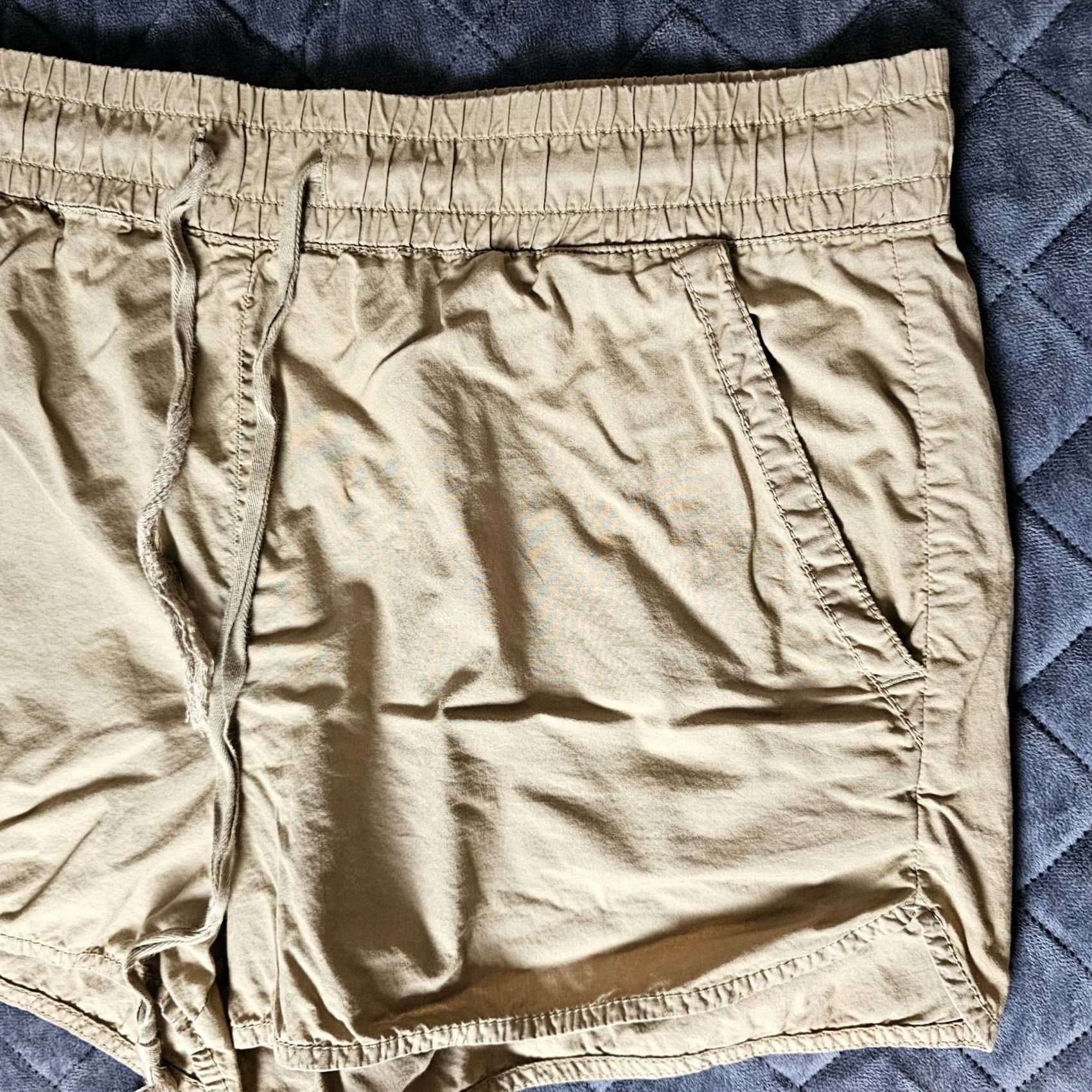 Lou & Grey Lou & Grey Women Chino Shorts Drawstring Waist Beige Sateen M Regular Casual Size 32" / US 10 / IT 46 - 4 Thumbnail