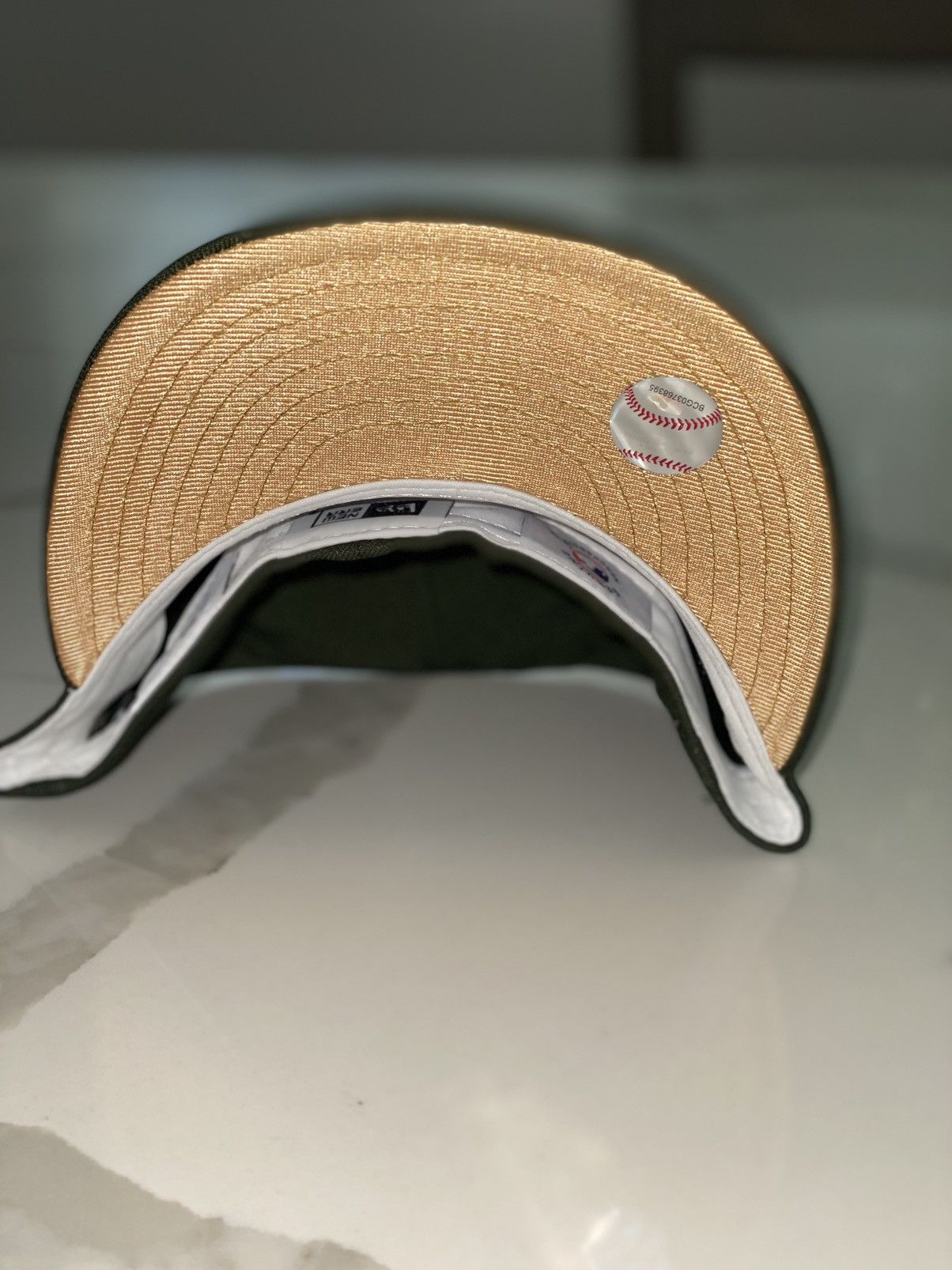 MLB Champagne Los Angeles Dodgers fitted 7 3/8 Size 38 - 6 Thumbnail