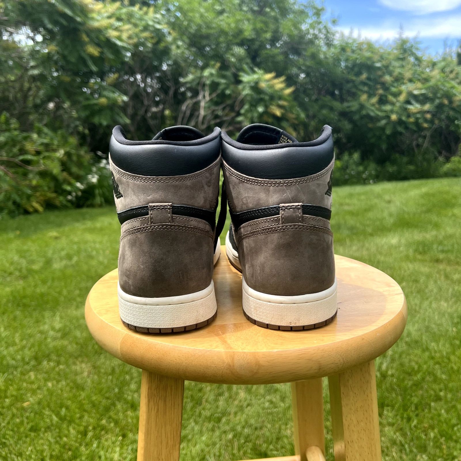 Jordan Brand × Nike Air Jordan 1 Retro High OG Palomino Men's Shoes - Size 10.5 Size US 10.5 / EU 43-44 - 5 Thumbnail