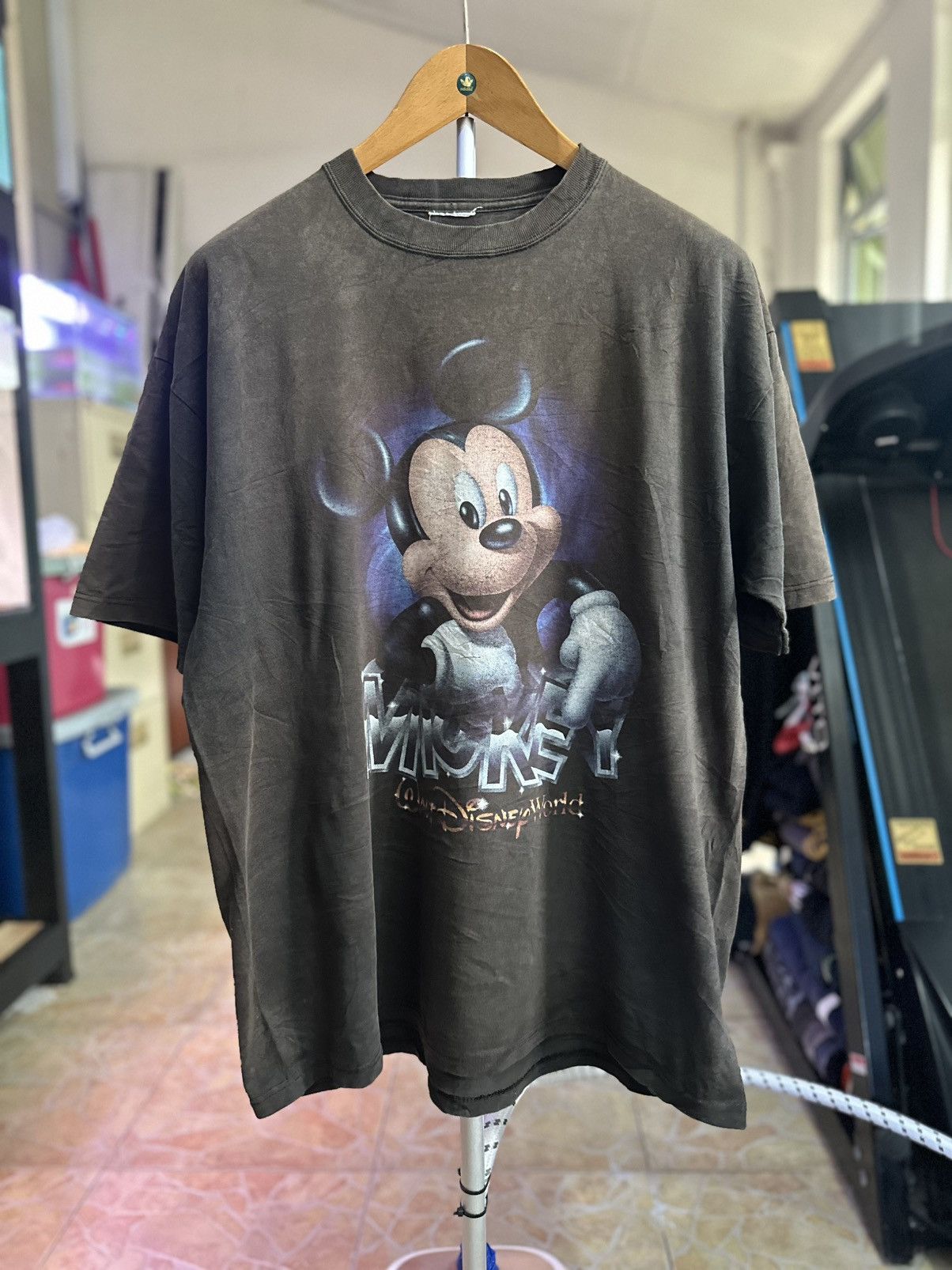 Mickey Mouse Vintage sun burn mickey tshirt Size US L / EU 52-54 / 3 - 1 Thumbnail