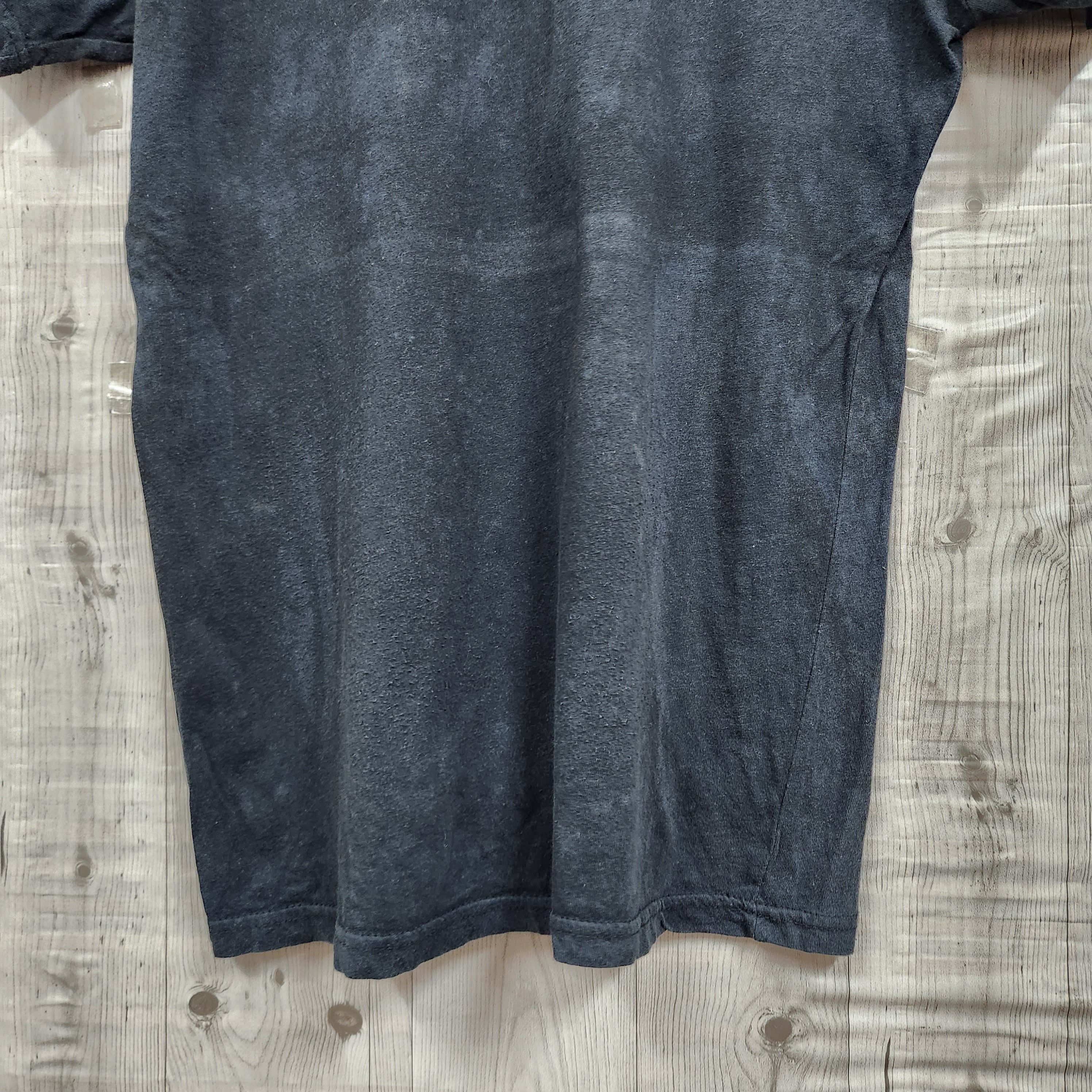 Vintage Blackout Of The Century 2003 Vintage TShirt Size US S / EU 44-46 / 1 - 15 Thumbnail