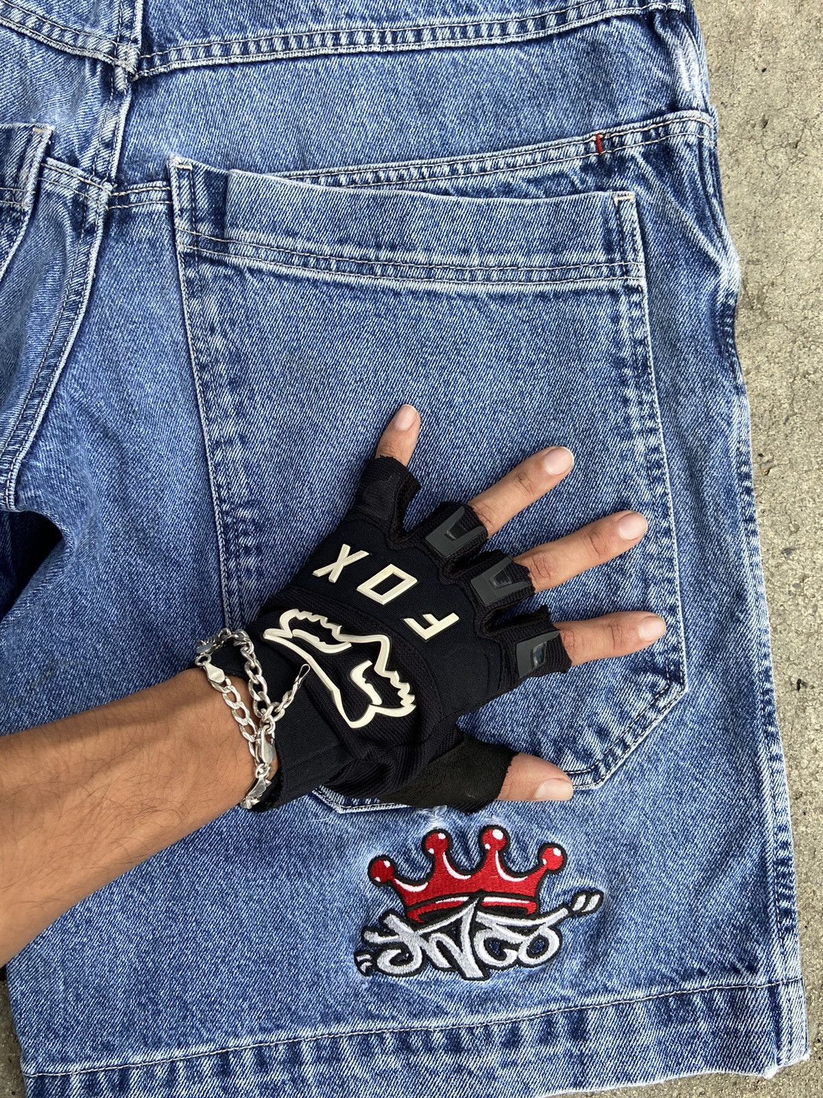 JNCO × Vintage JNCO’a 2001 red crown 👑 Size US 34 / EU 50 - 3 Thumbnail